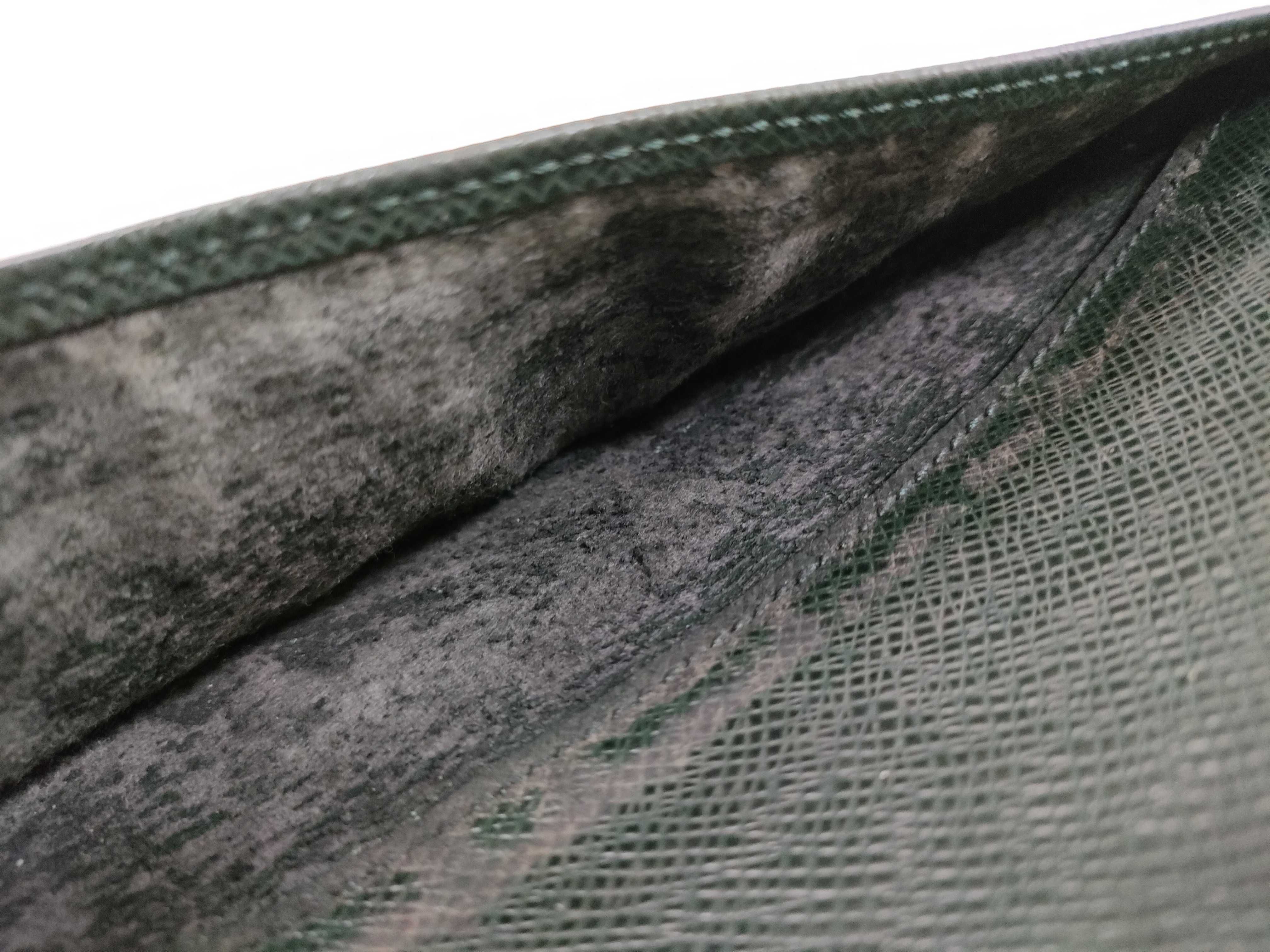 Taiga Louis Vuitton Taiga Baikal Second Bag — view 12
