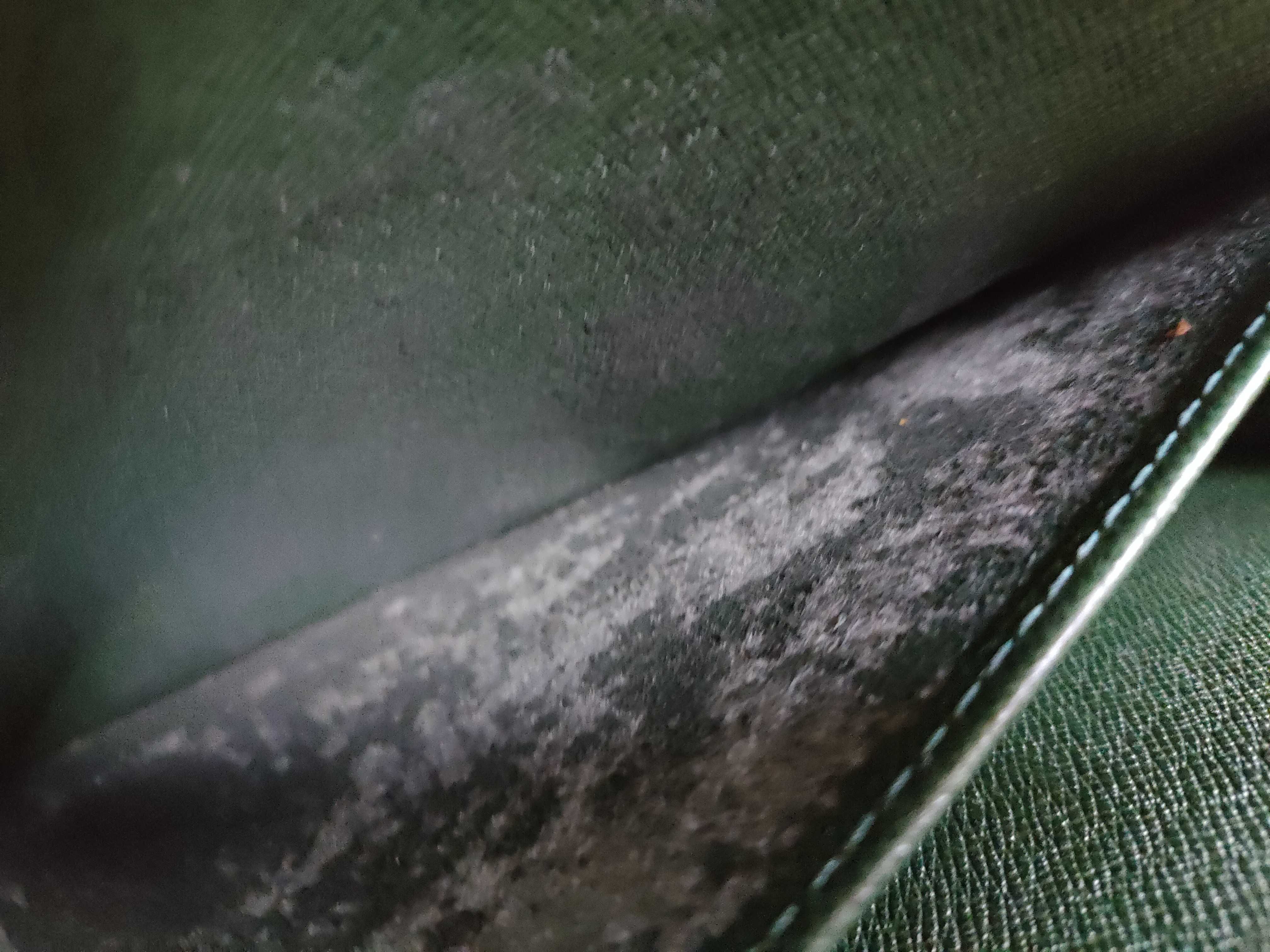 Taiga Louis Vuitton Taiga Baikal Second Bag — view 10