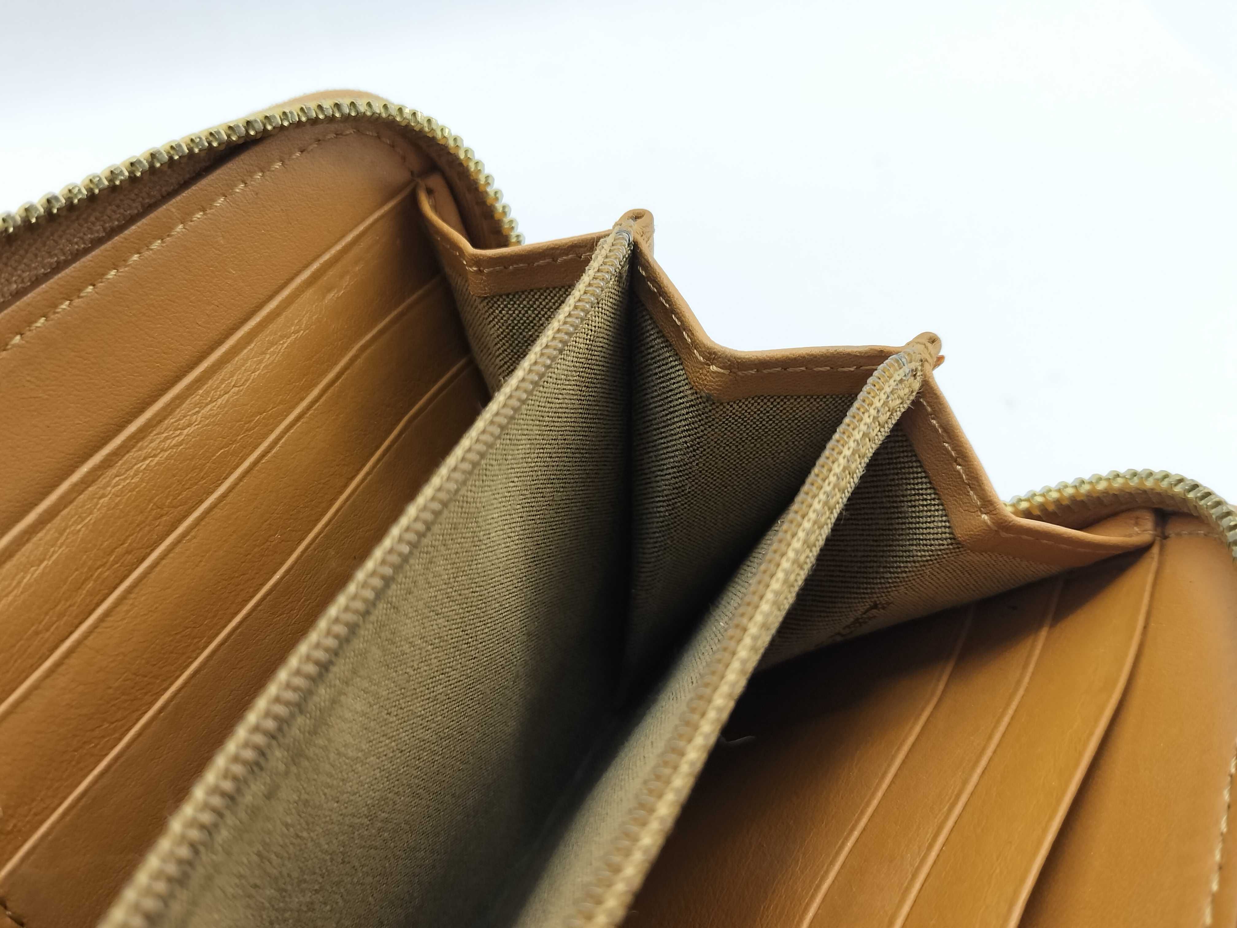 Long Wallet / Leather Wallet — view 12