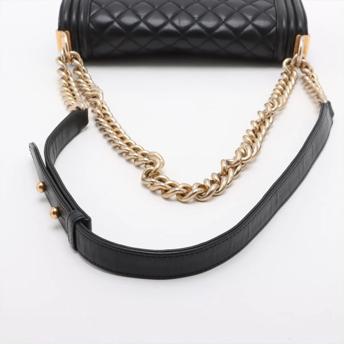 Boy Chanel 25 Lambskin Chain Shoulder Bag Black Gold Hardware 22160393 22nd Series A67086 — view 5