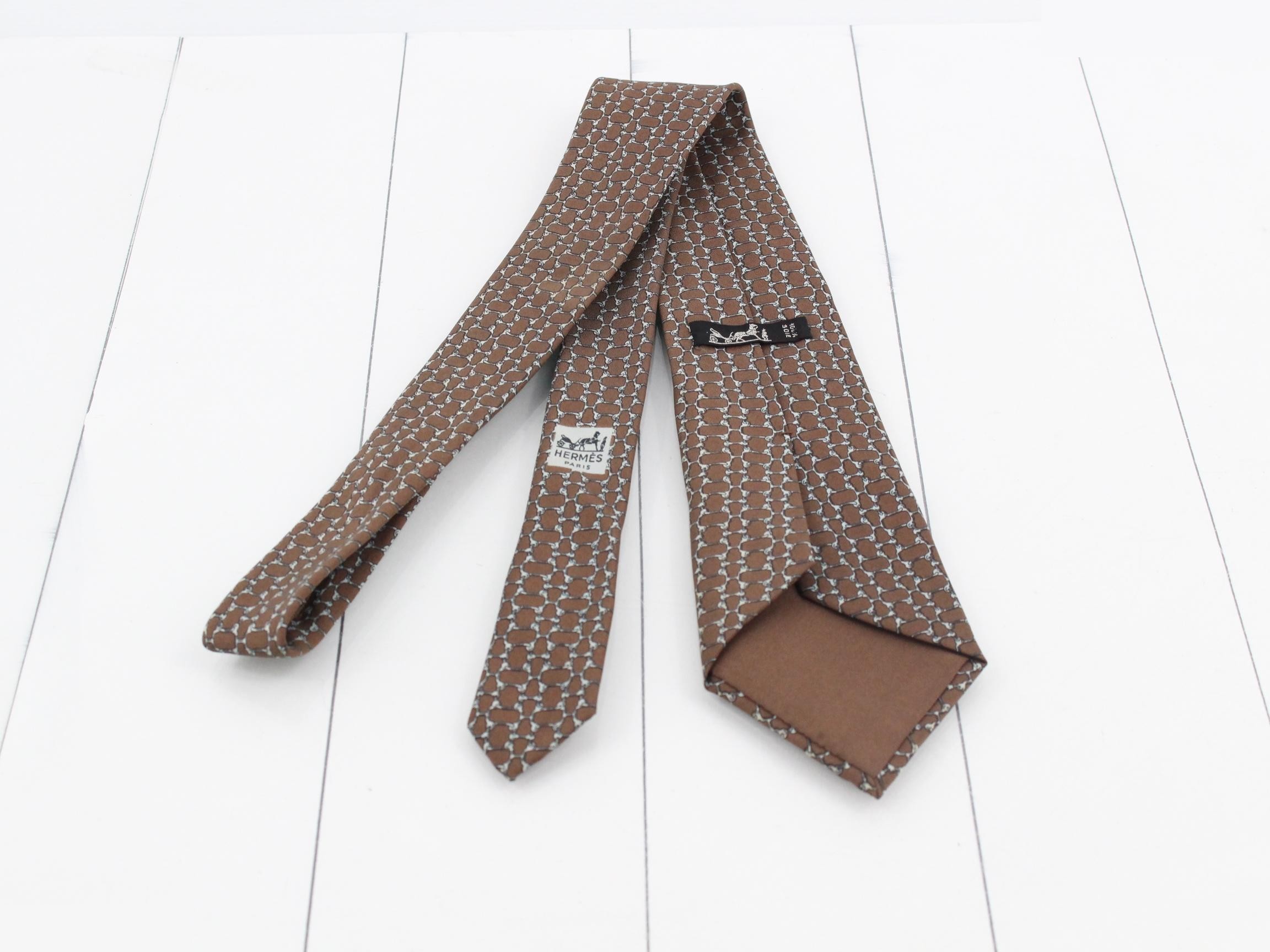 Silk tie — view 2