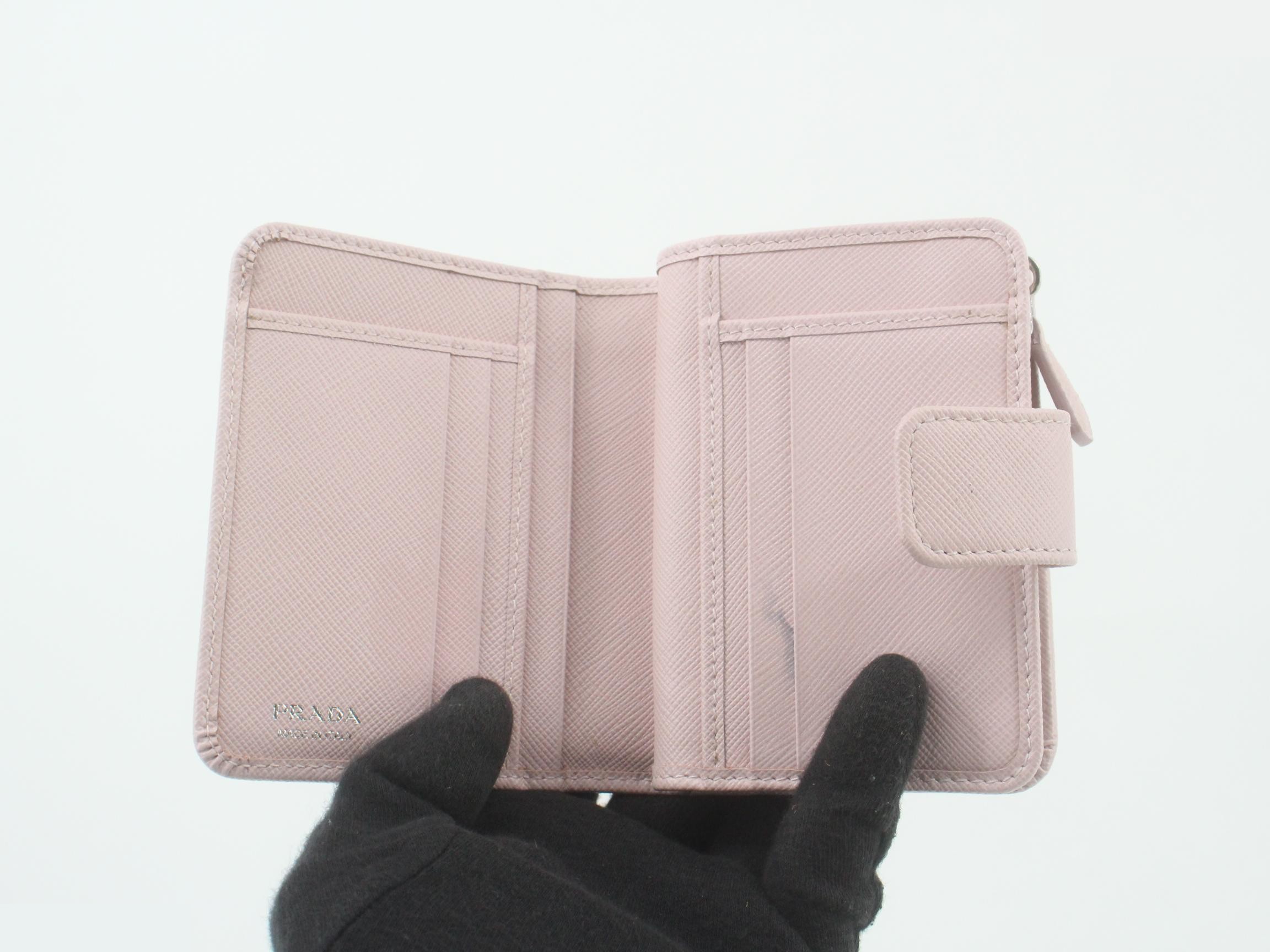 Triangle logo bifold wallet, pink leather — view 4