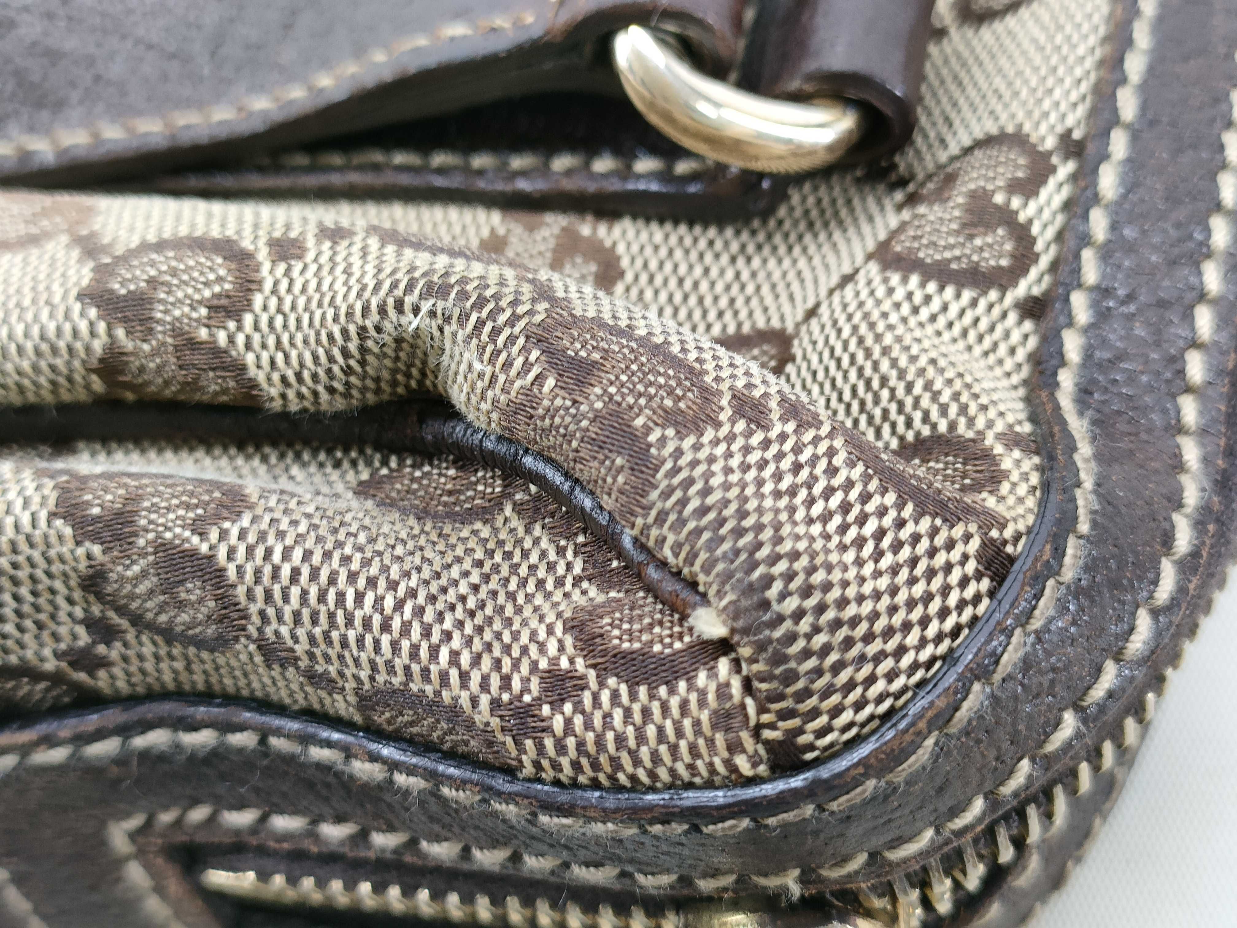 GG Canvas Handbag — view 15