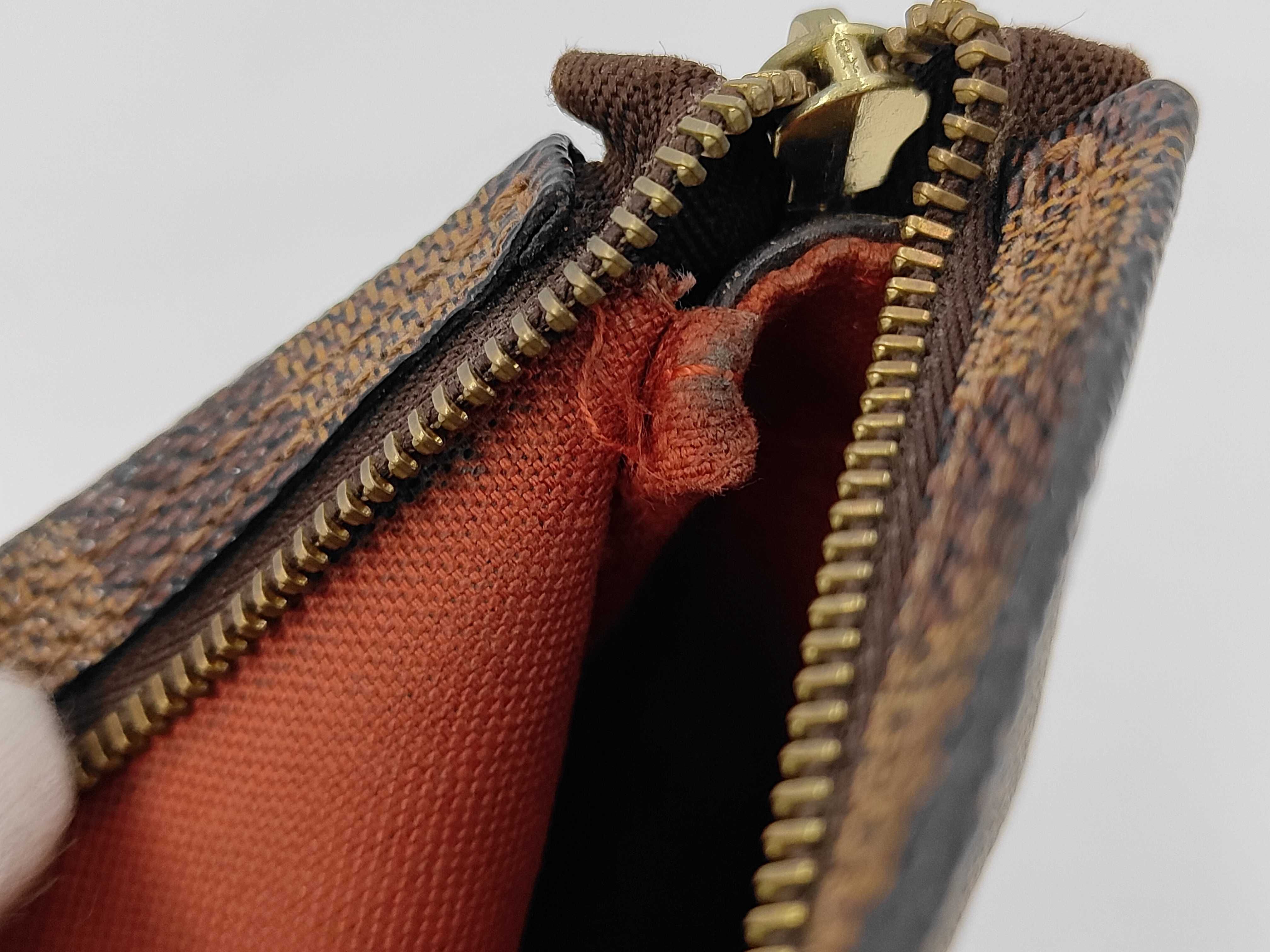 Damier Trousse Makeup Bag — view 8