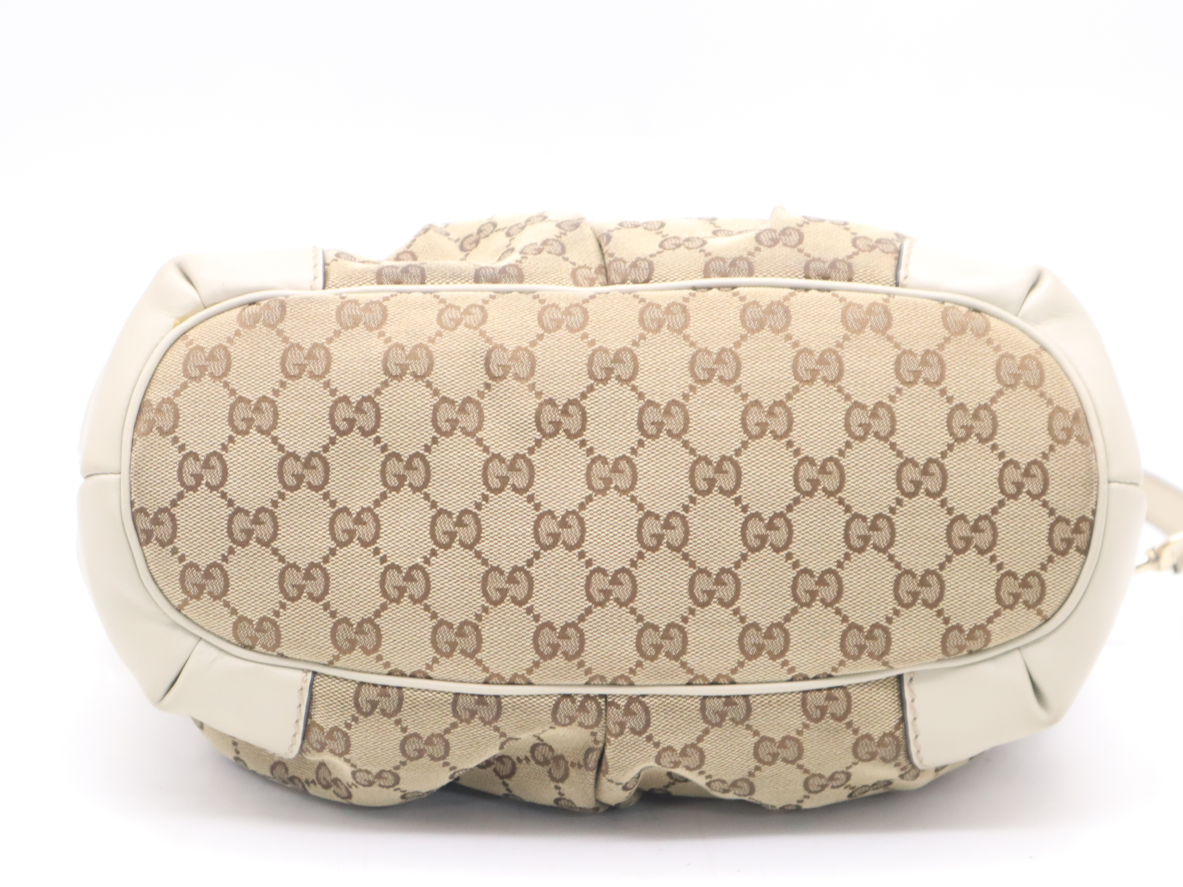 247902GG Canvas Sukey 2-Way Handbag with Shoulder Strap and Charm, Beige Handbag — view 4