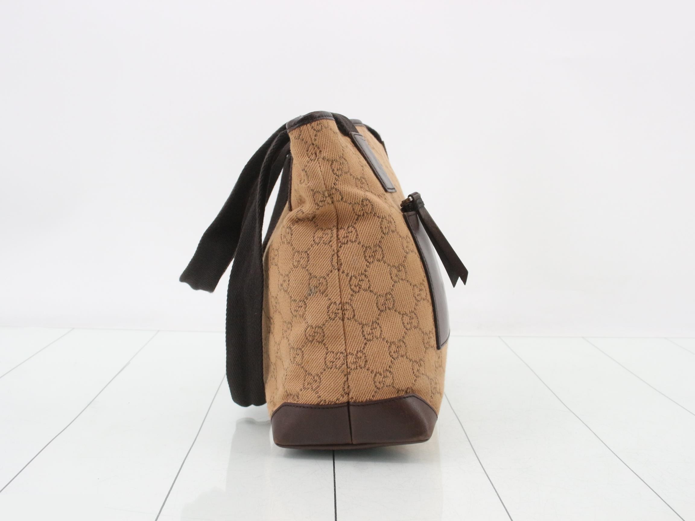 GG Canvas Shoulder Bag, Brown, 28893 1705 — view 4