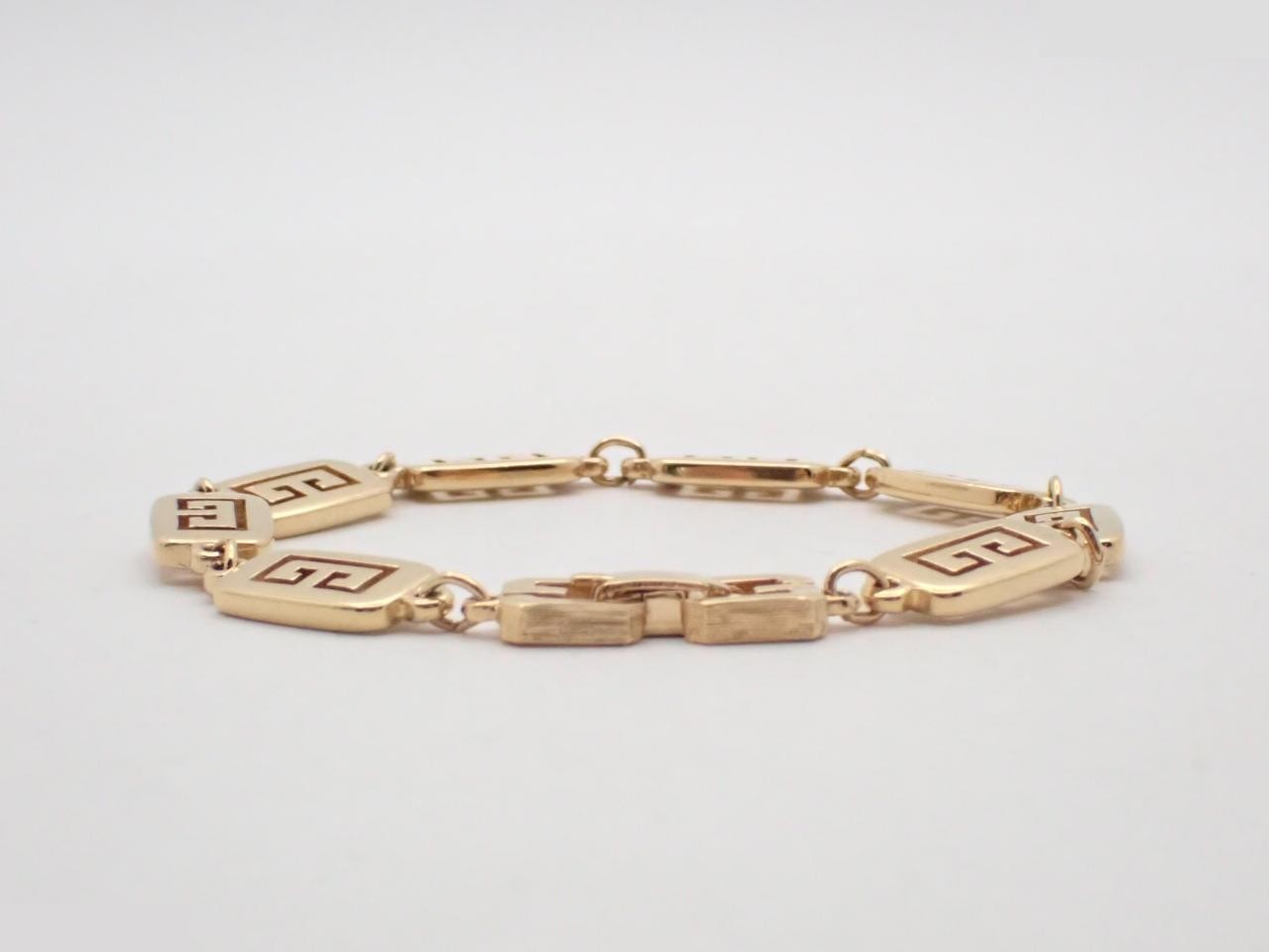 Other lines: Precious metal bracelets and bangles (metal), wrist circumference approximately 18 cm. — view 2