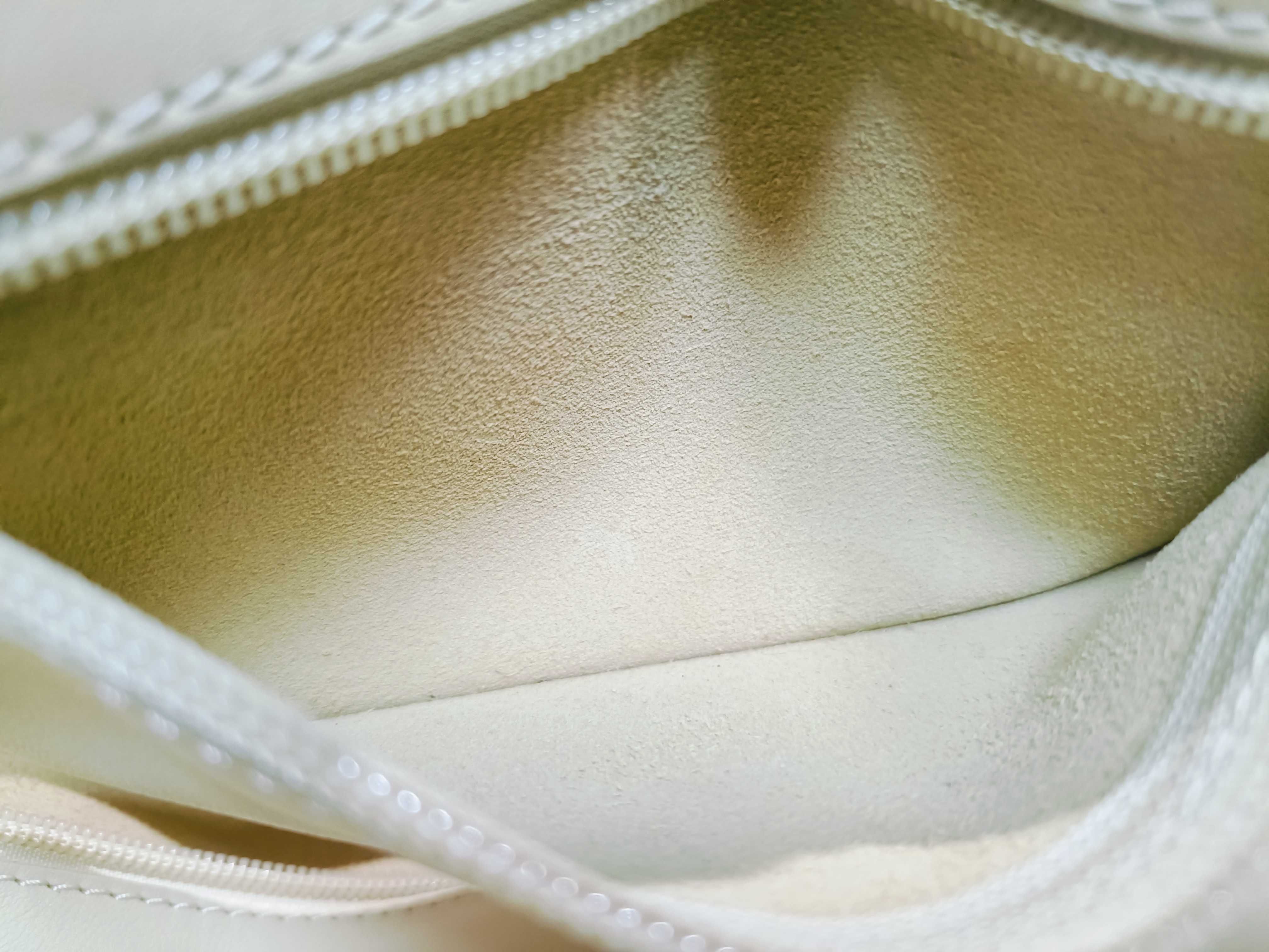Anton Shoulder Bag — view 15