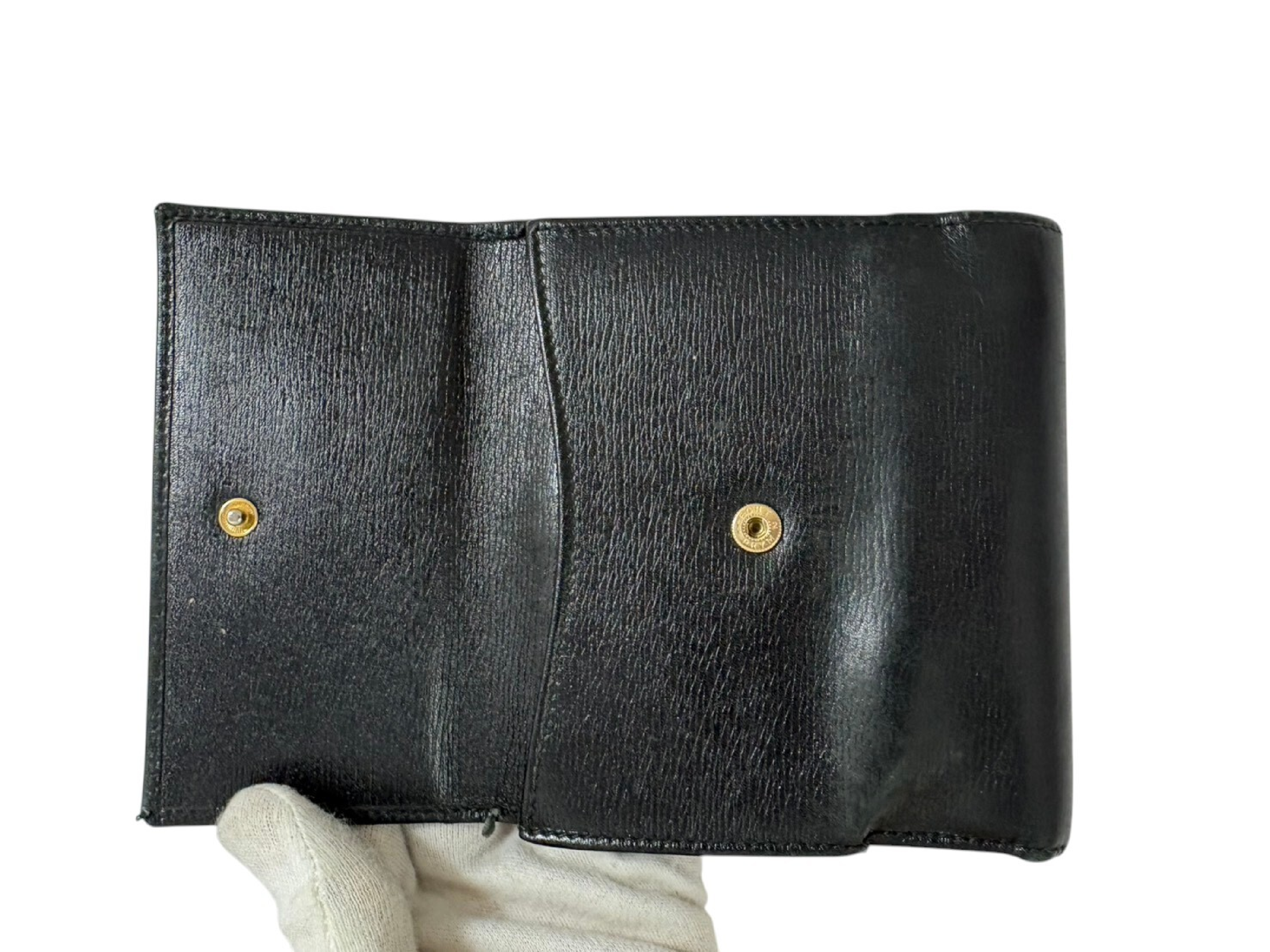 Old Gucci Bi-fold Wallet — view 6