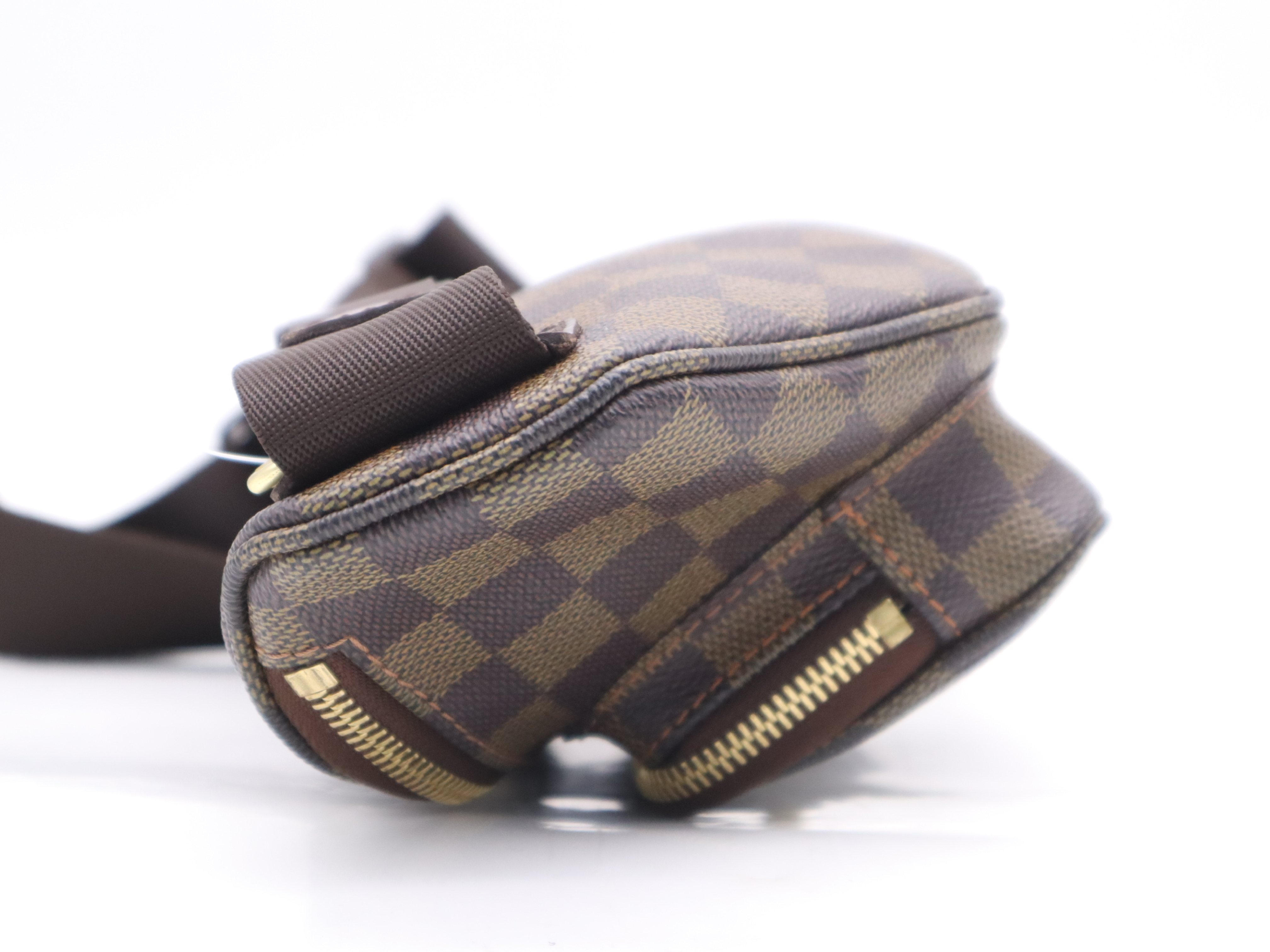 N51172 Damier Bum Melville Waist Bag — view 3