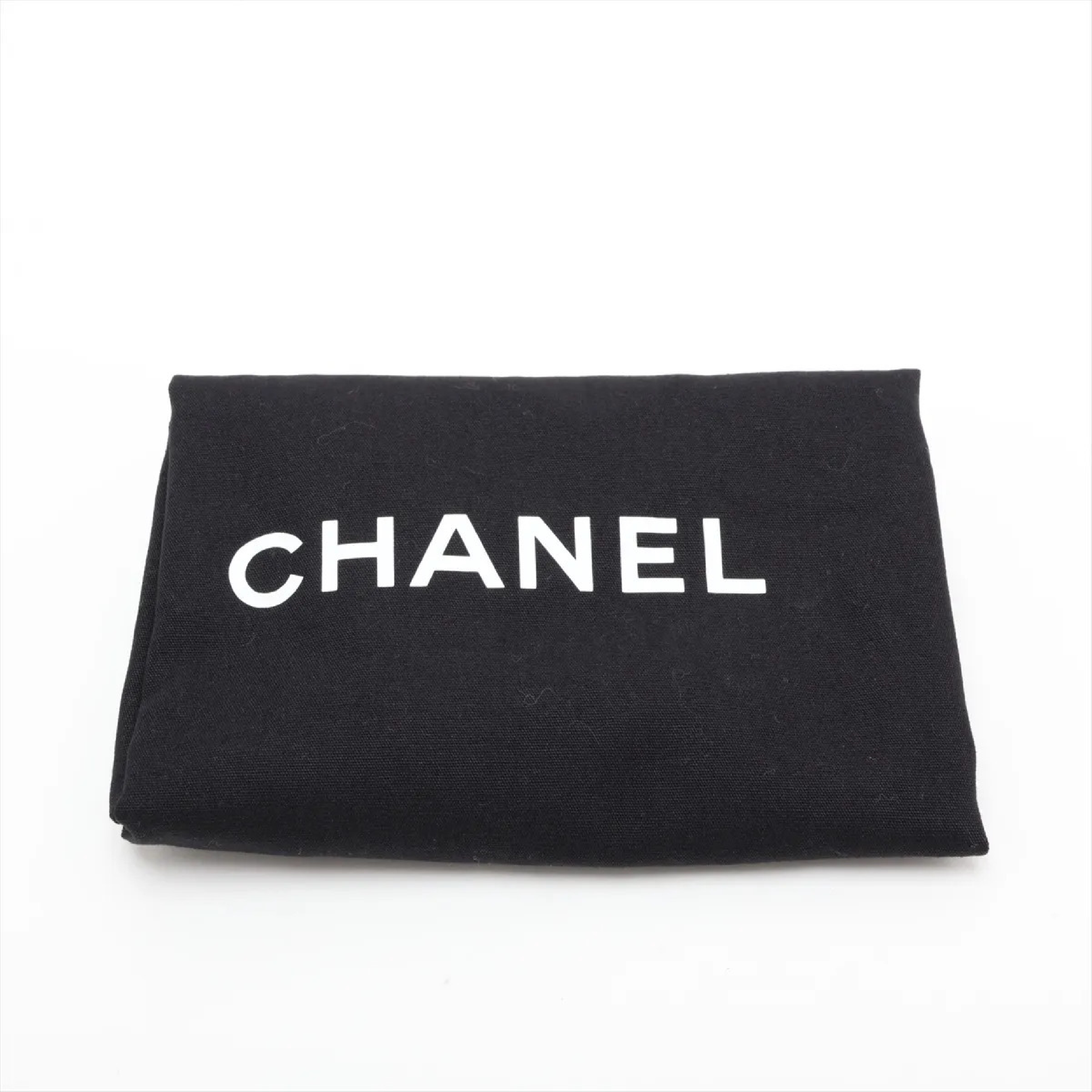 Chocolate Bar Patent Leather Chain Shoulder Bag (Serial Number 6) — view 9