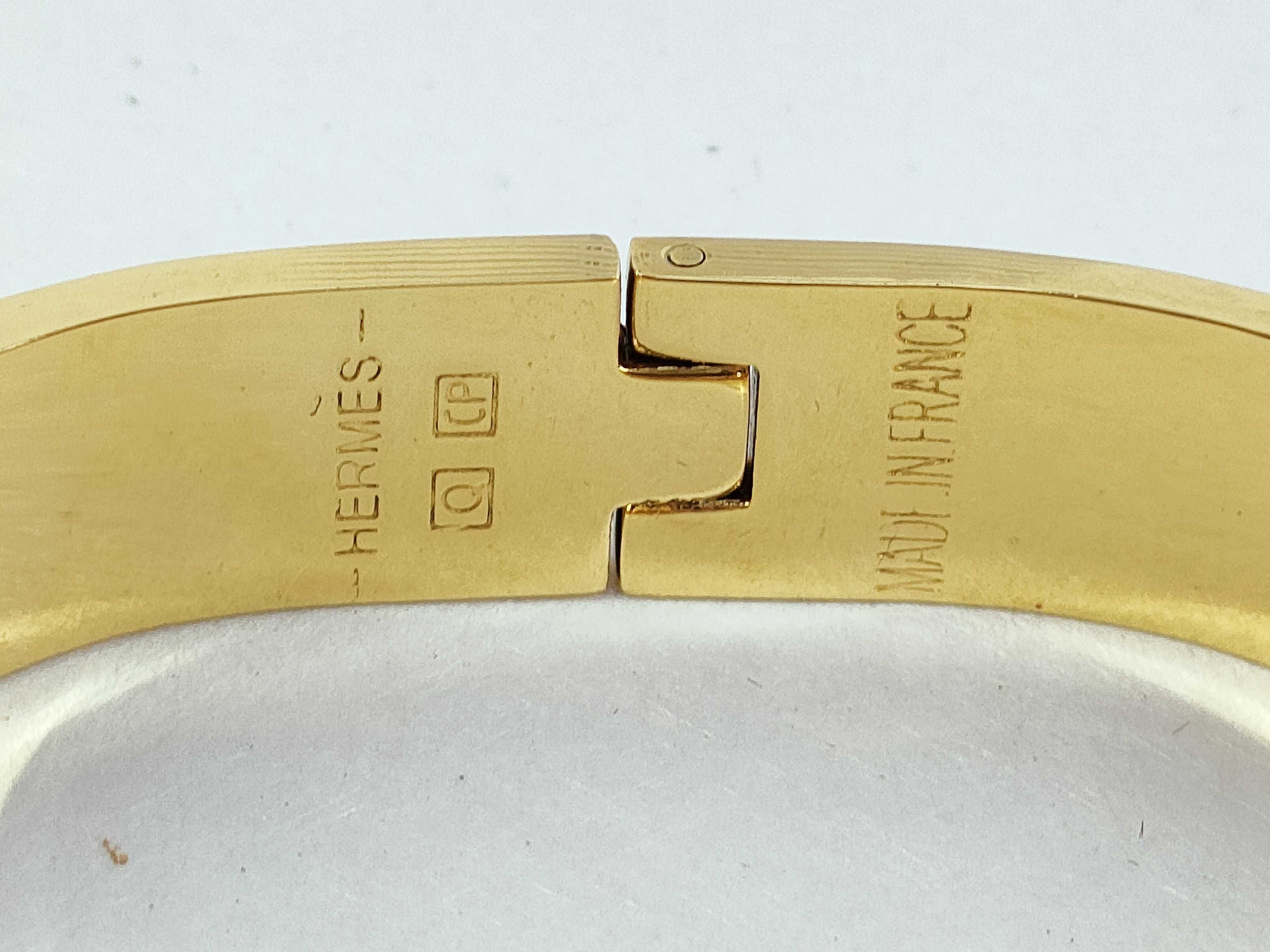 Click Crack Red Bracelet/Bangle — view 3