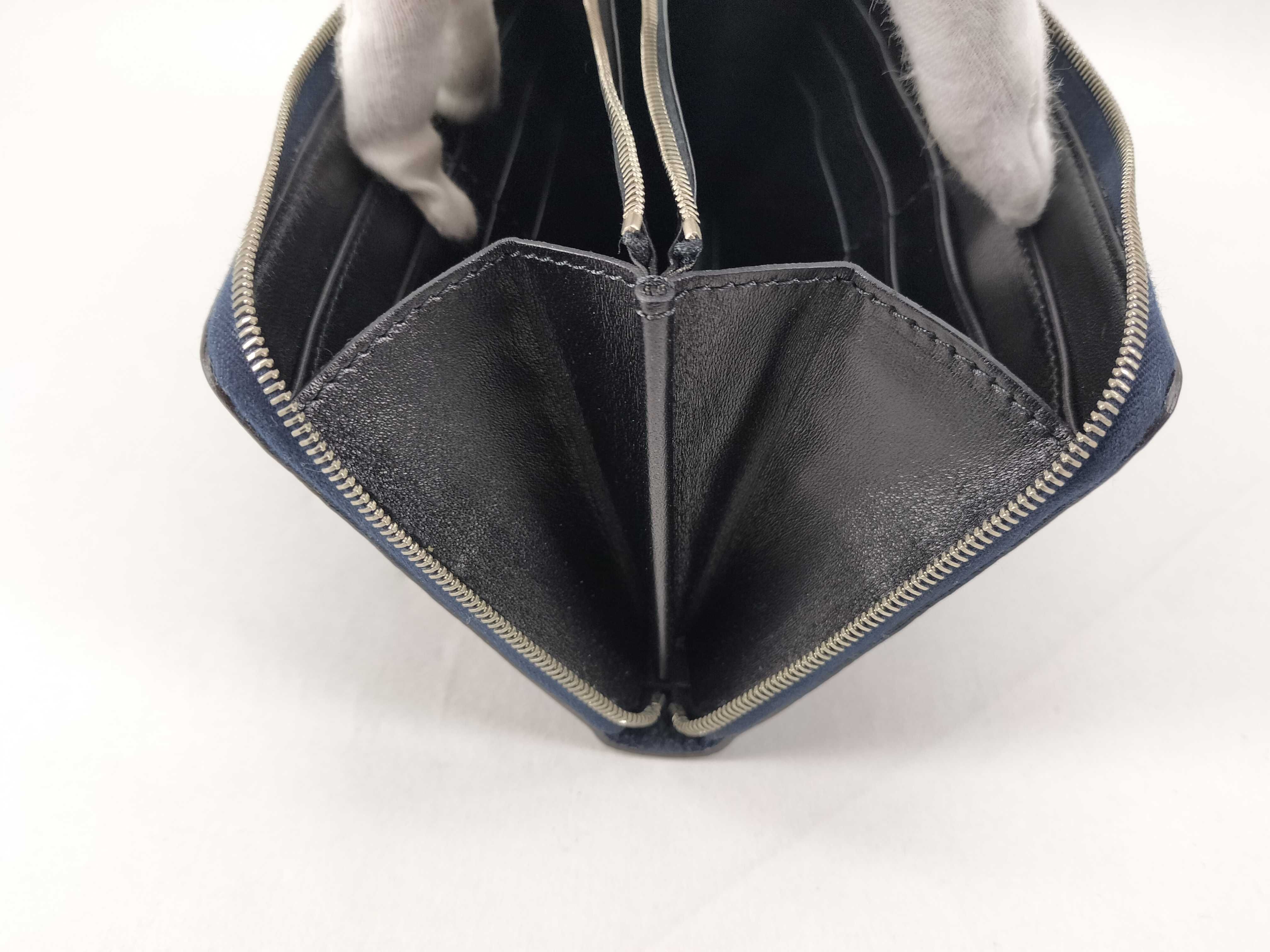 Leather Round Long Wallet — view 11