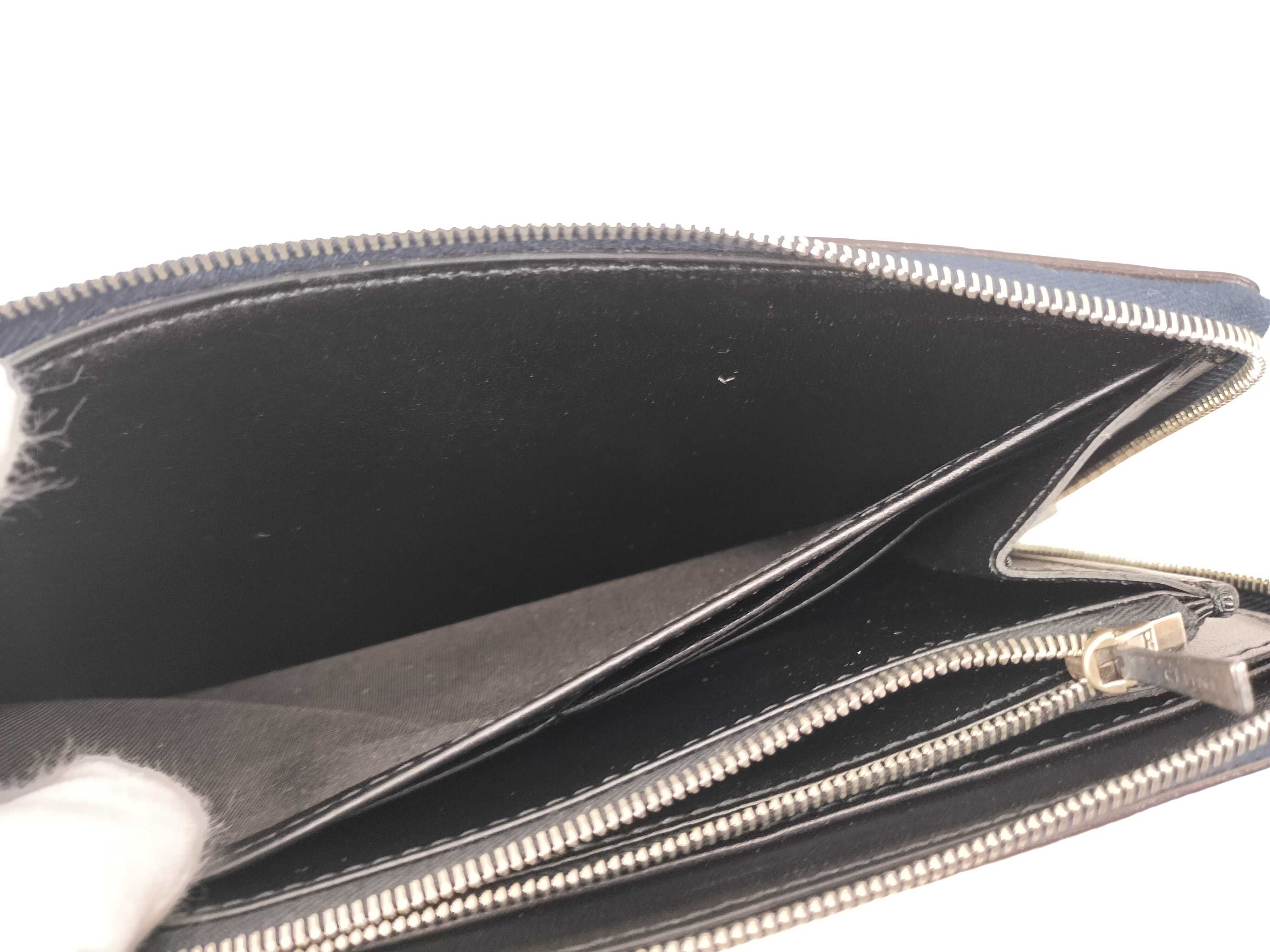 Leather Round Long Wallet — view 13