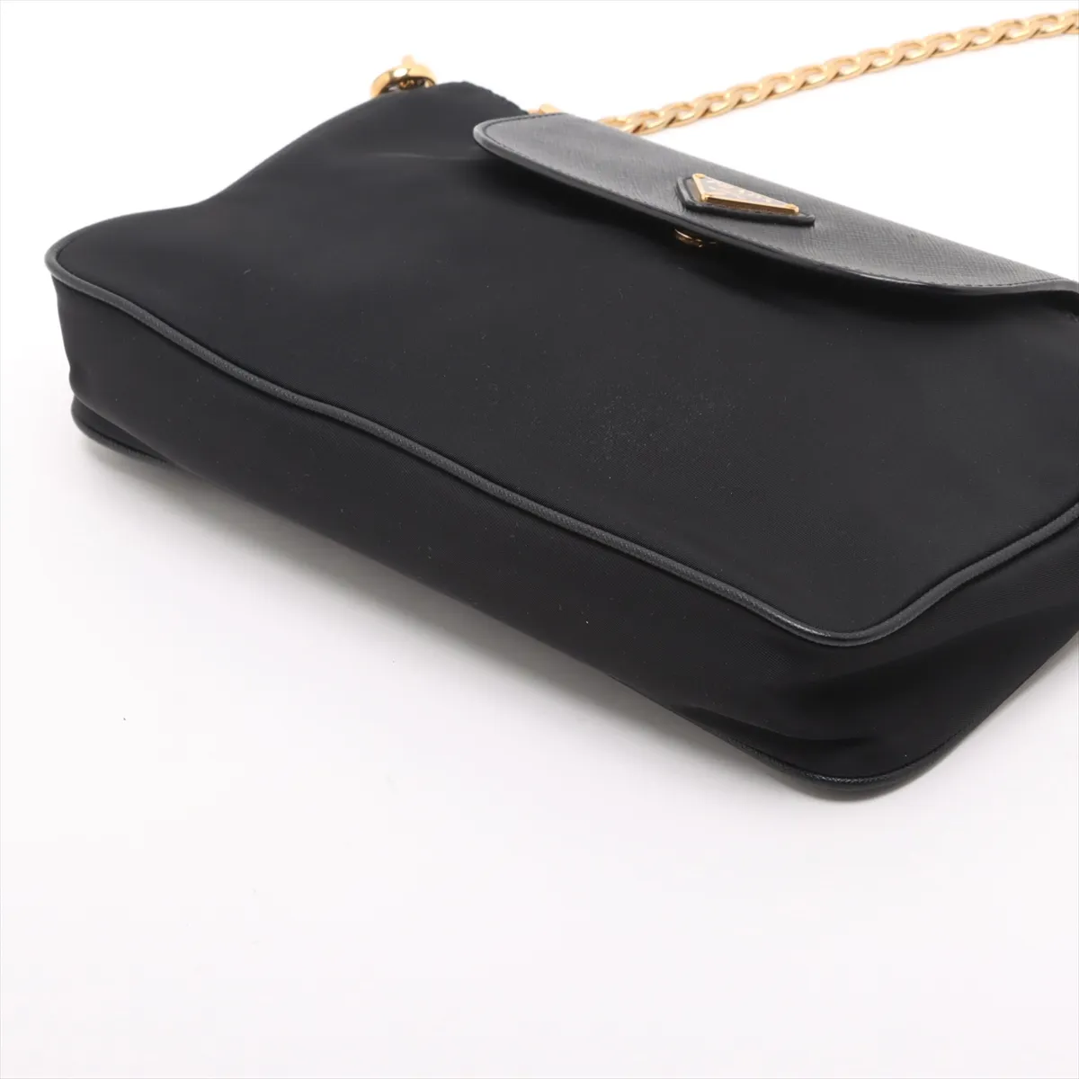 Saffiano x Tessuto Nylon x Leather Chain Shoulder Bag Black 1BH085 Bearer Guarantee — view 3