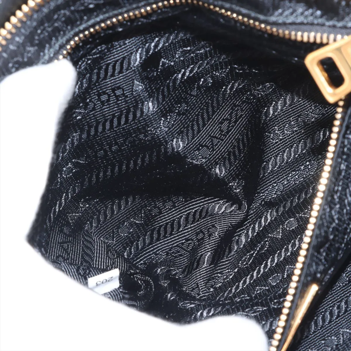 Saffiano x Tessuto Nylon x Leather Chain Shoulder Bag Black 1BH085 Bearer Guarantee — view 7
