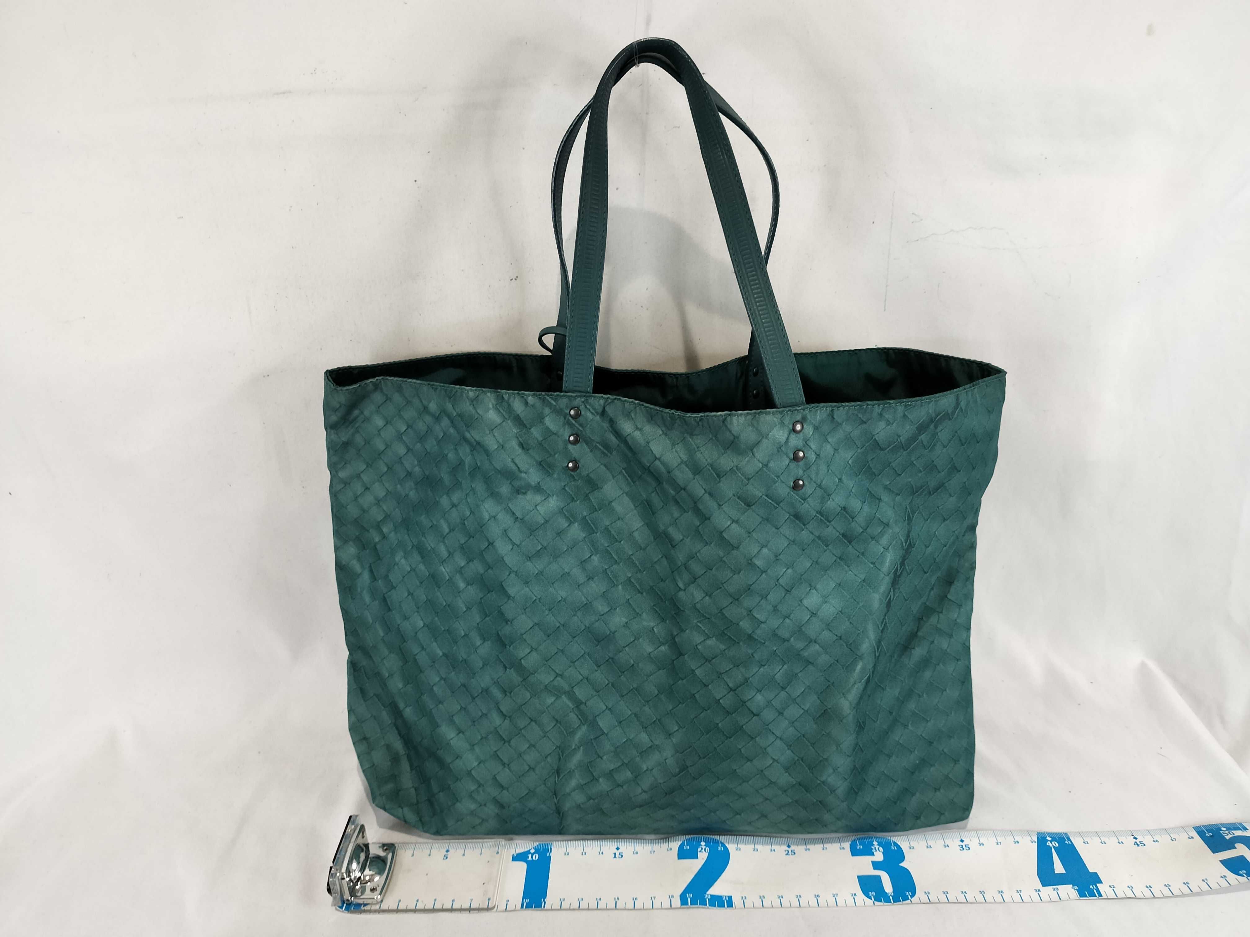 Intrecciato Bottega Veneta Intrecciato Liu John Tote Bag Handbag — view 2