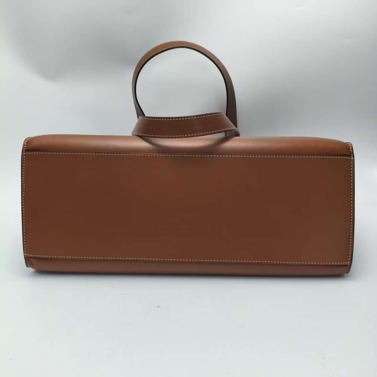 【*Shipped from: China*】CELINE Leather Handbag — view 5