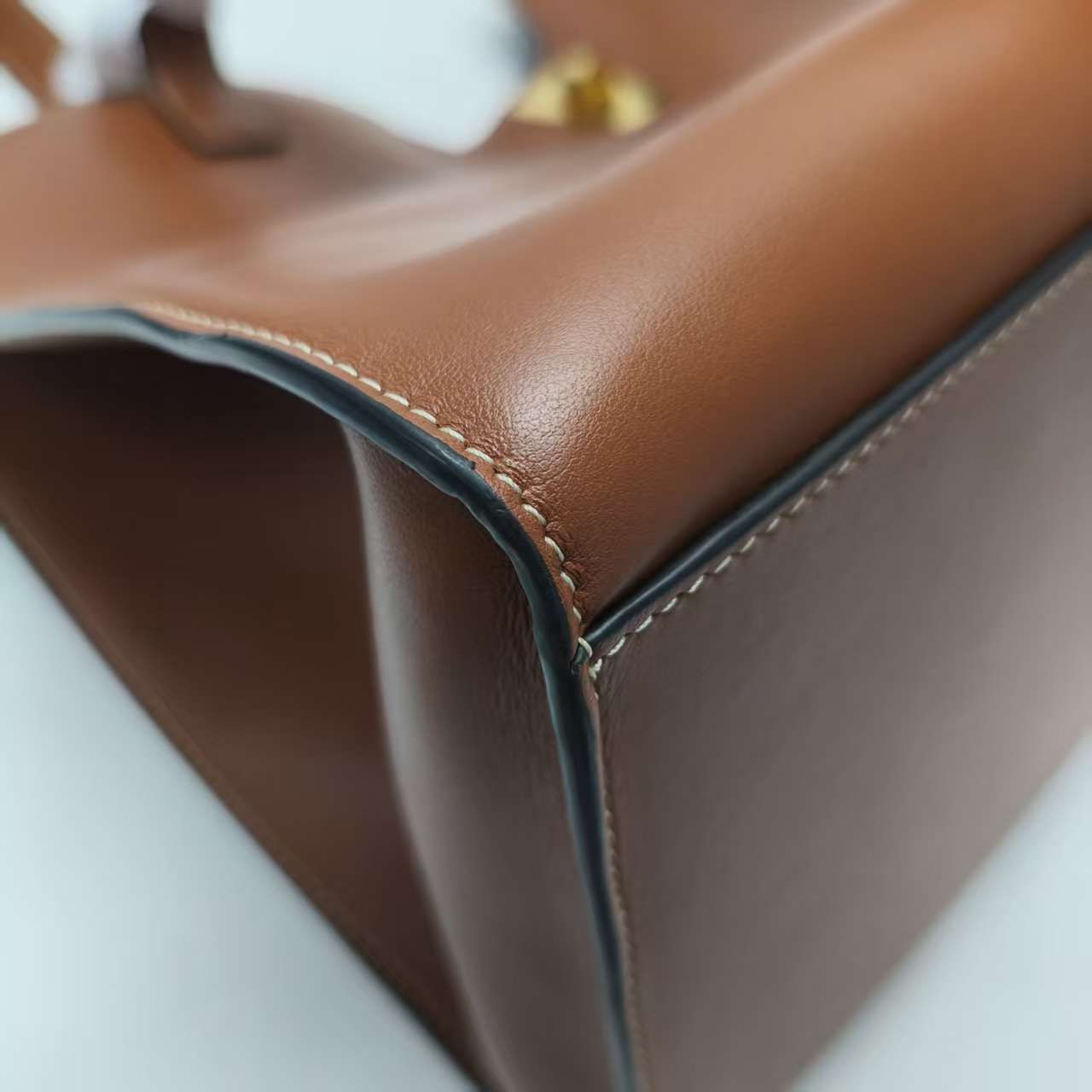 【*Shipped from: China*】CELINE Leather Handbag — view 6