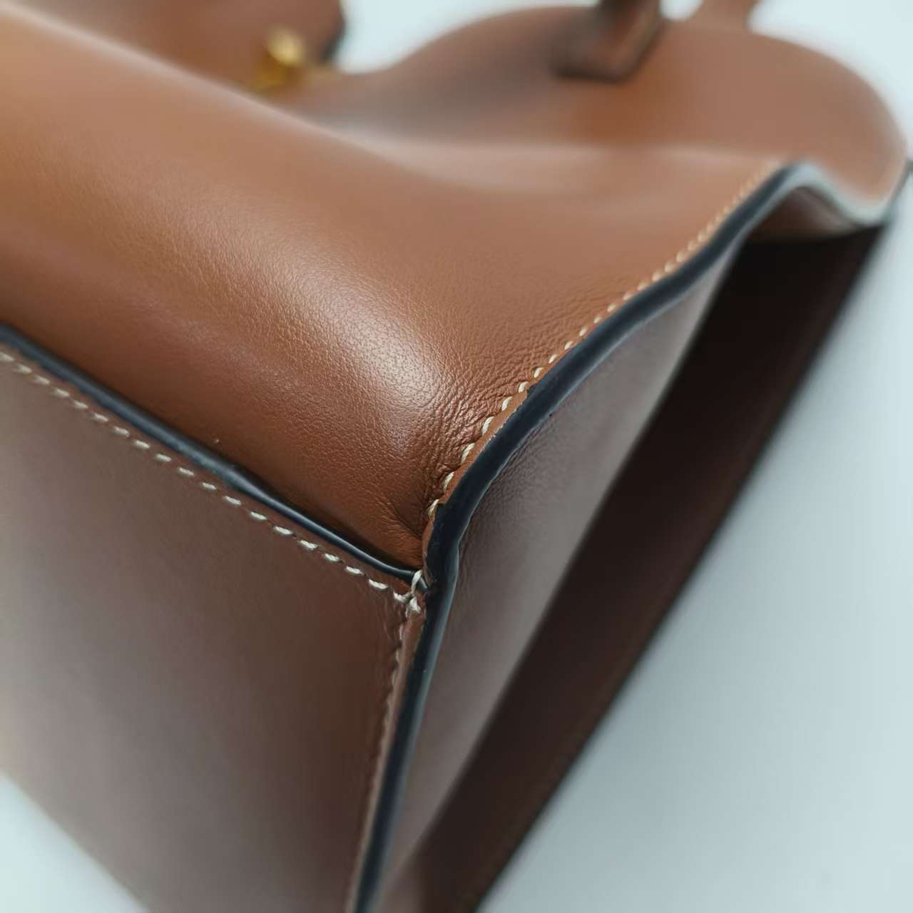 【*Shipped from: China*】CELINE Leather Handbag — view 7