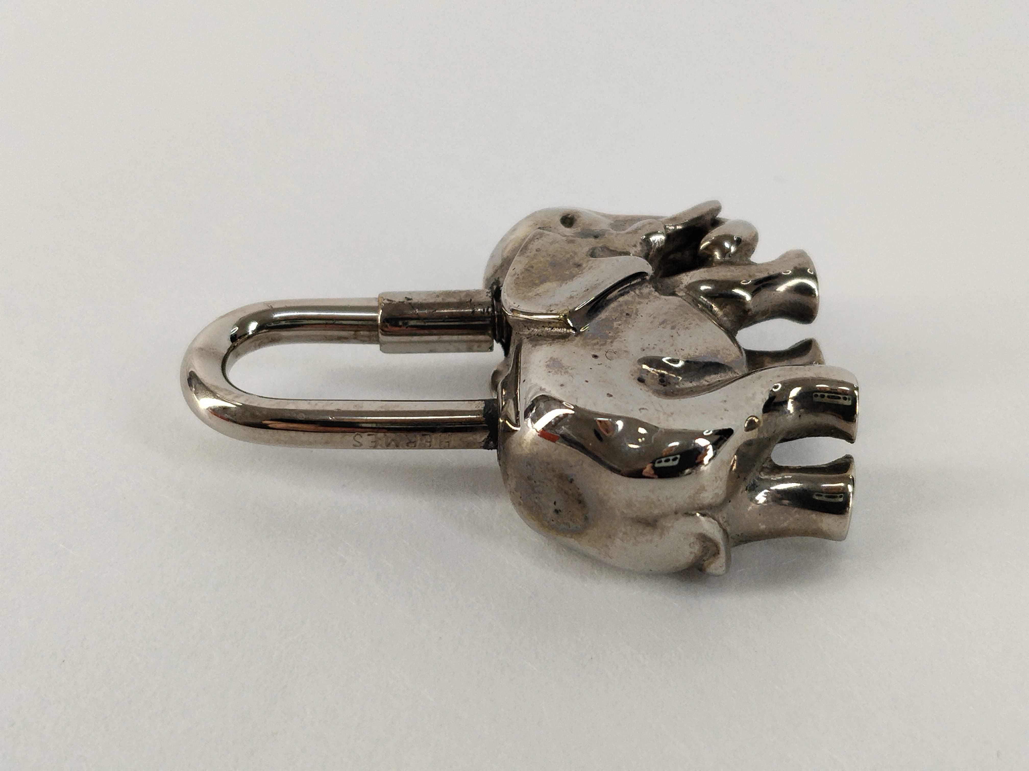 Cadena Silver Elephant Charm — view 5