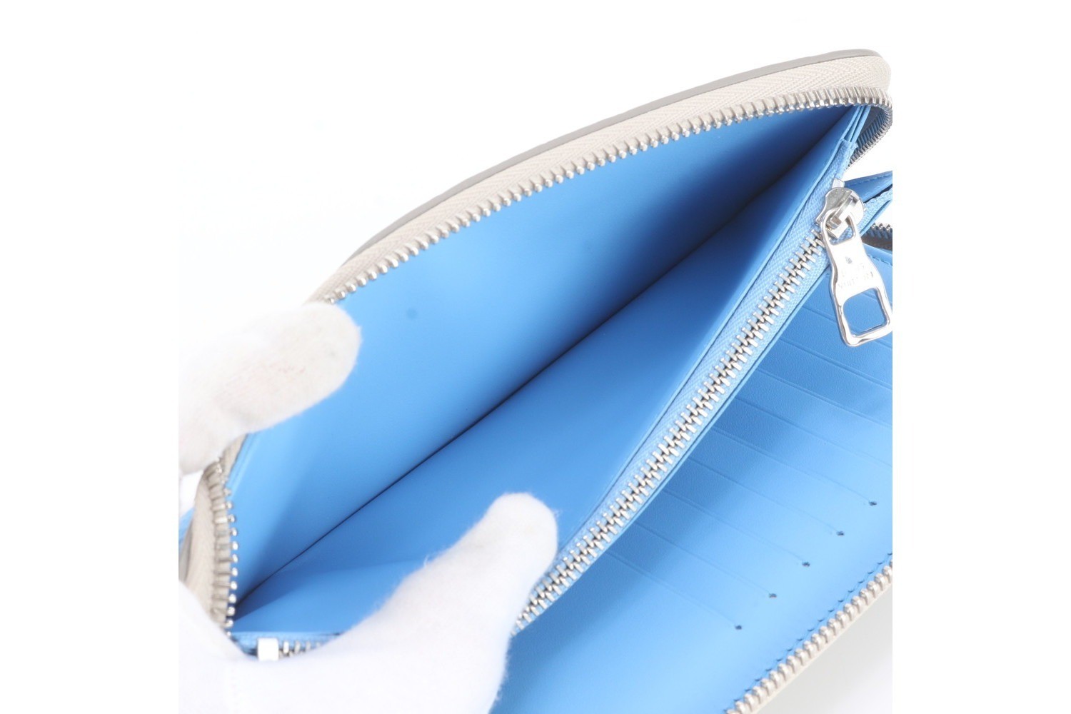 Taurillon Climbing Zippy Wallet Vertical M81573 — view 8