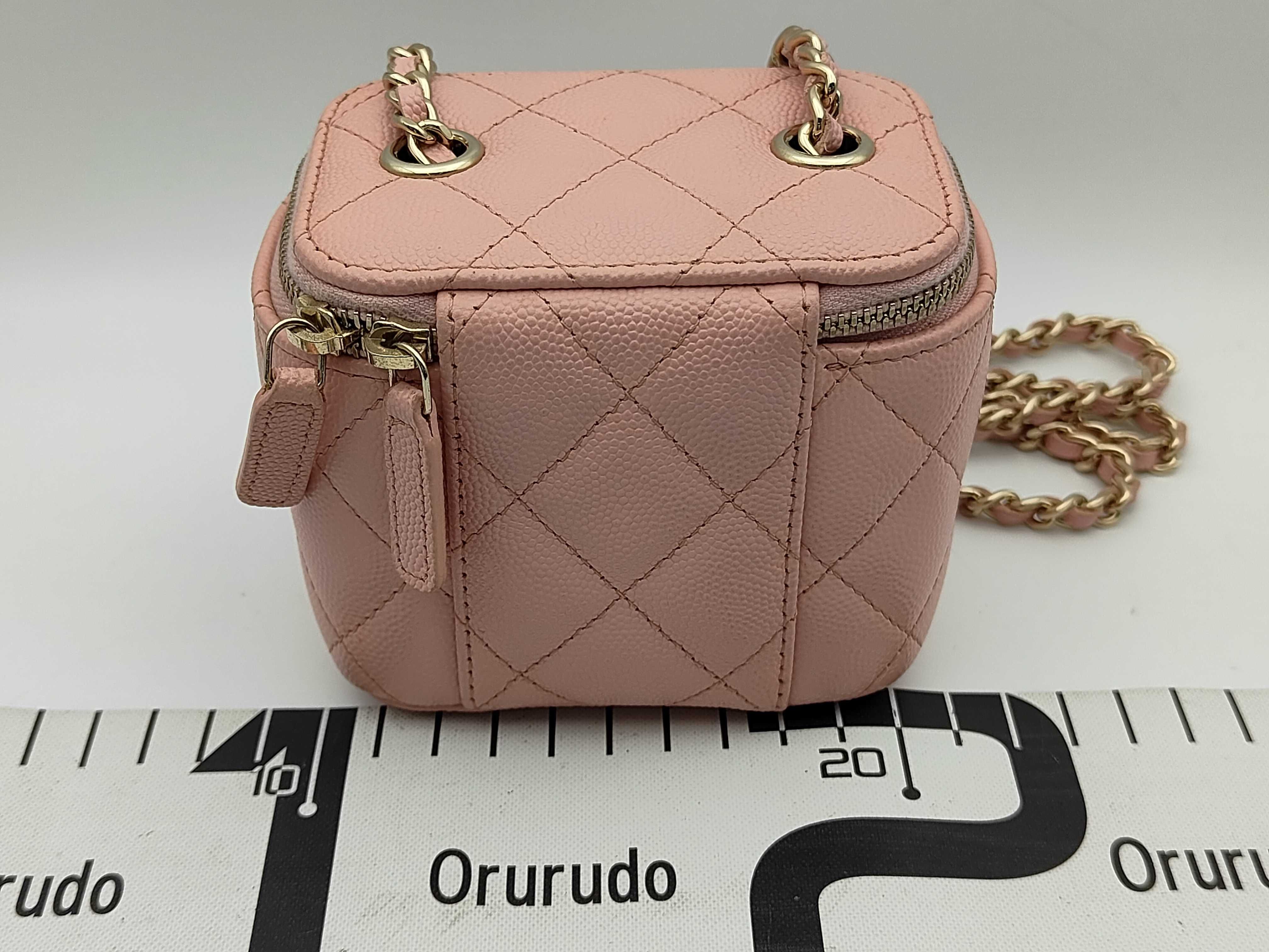Matelassé Chain Shoulder Bag — view 2