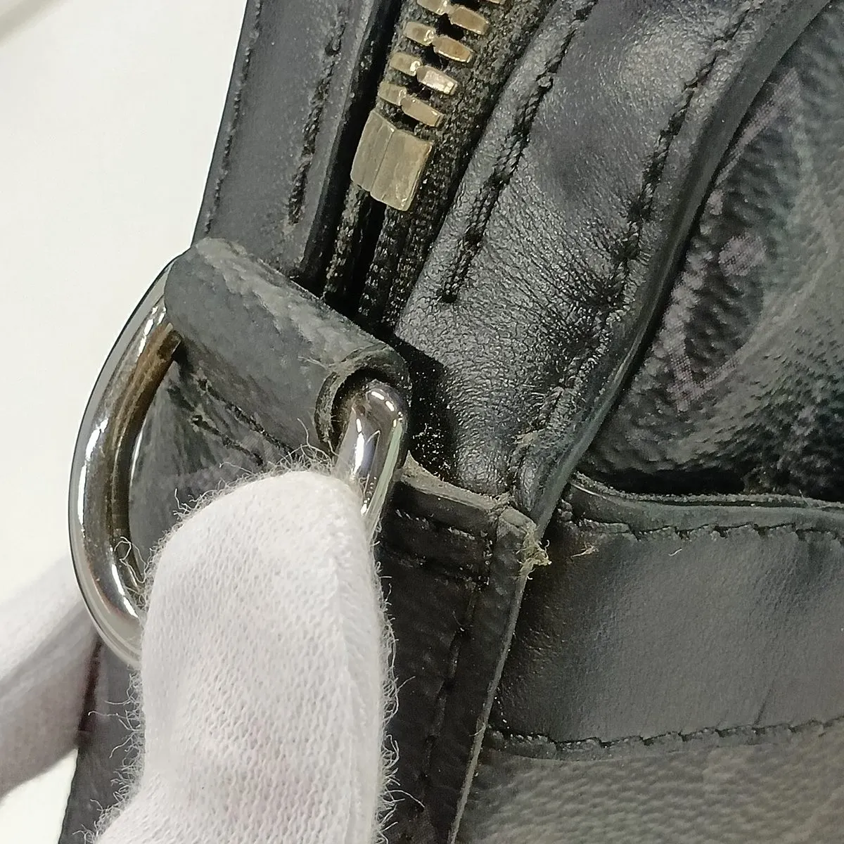 Monogram Eclipse Trio Messenger M69443 Black (RFID detected) — view 15