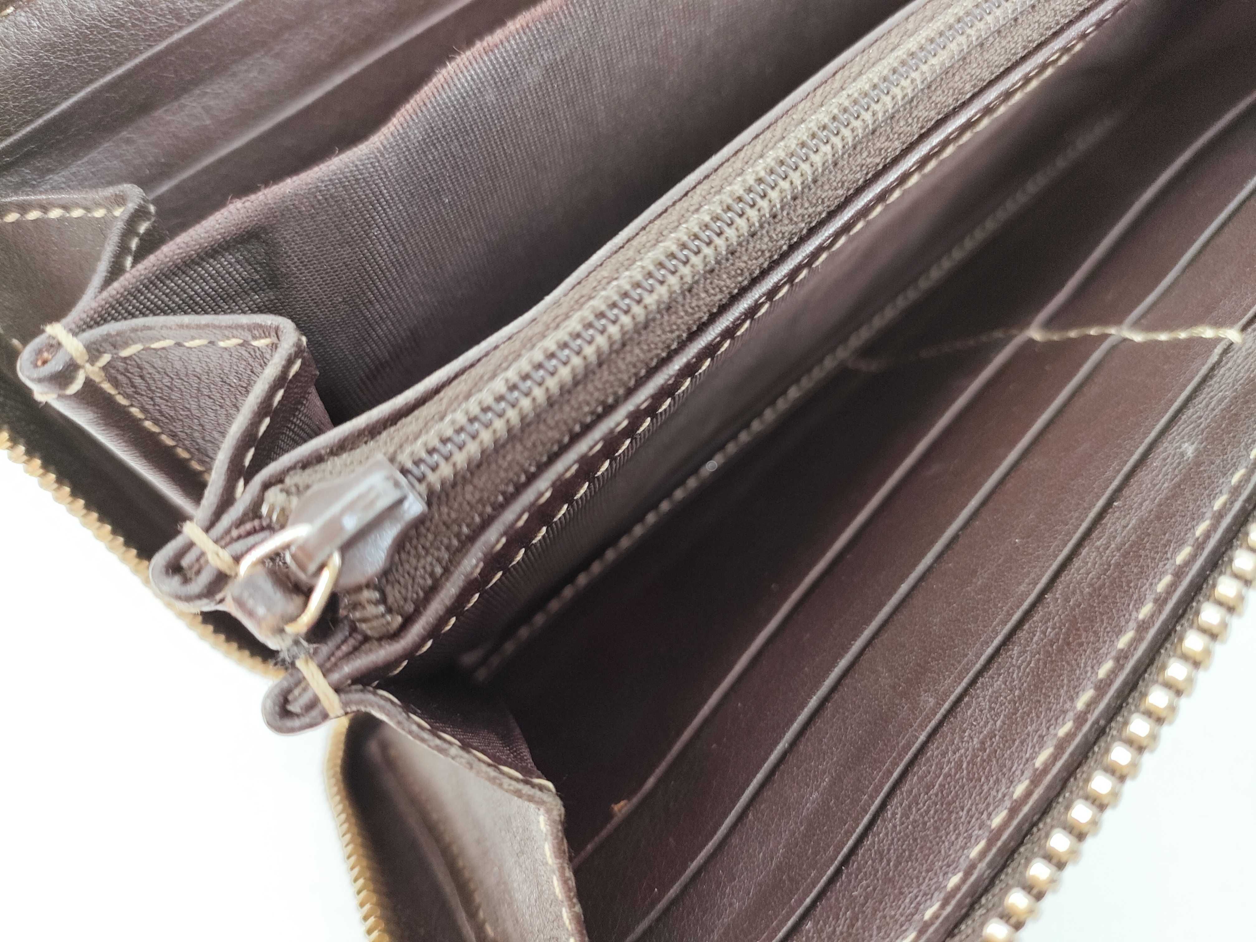 GG Canvas Long Wallet, Round Zipper Wallet — view 10