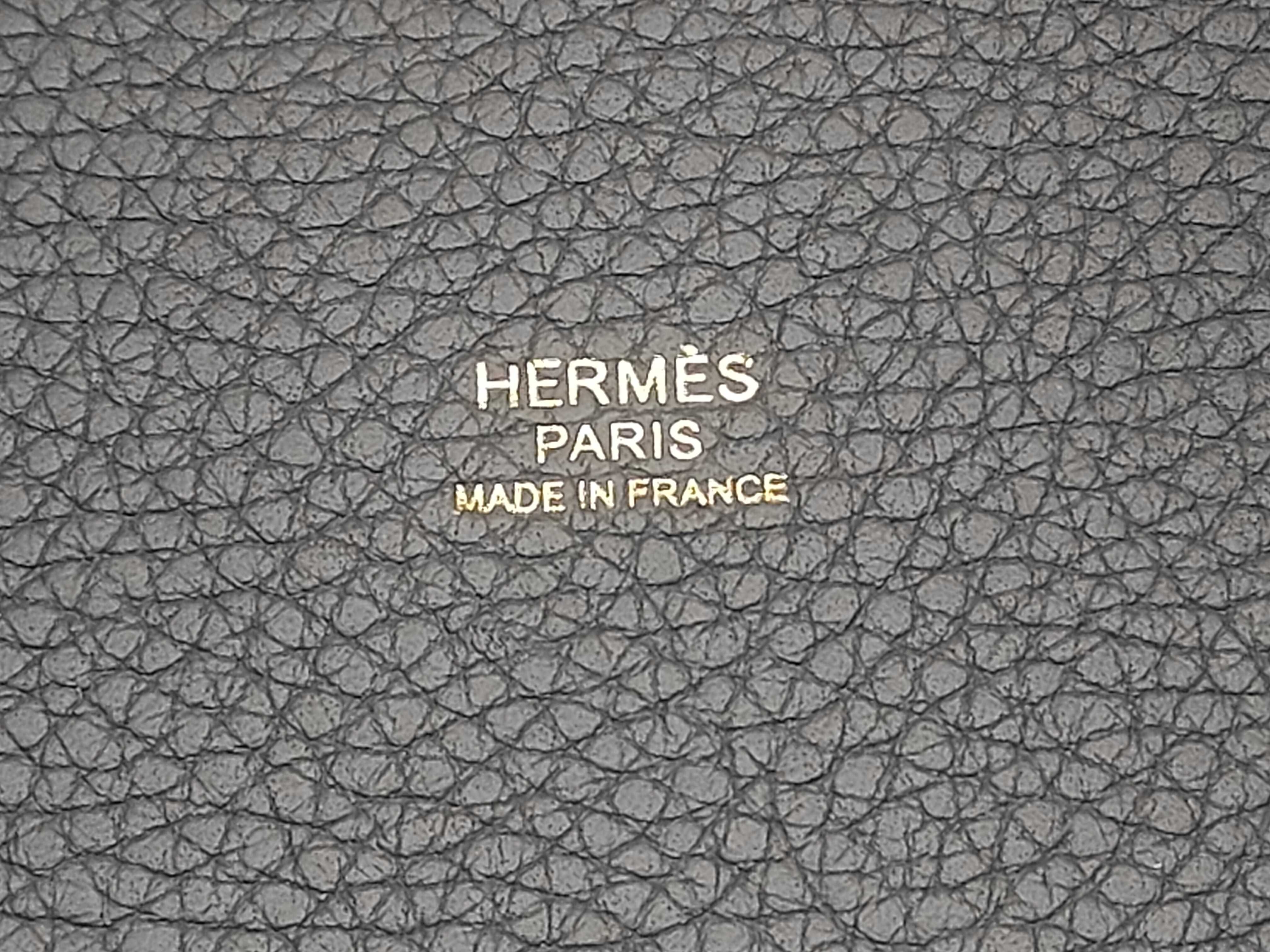 Picotin Lock 18 PM, Taurillon Clemence leather, Grimayer finish, gold hardware, U: 2022 model, handbag — view 10