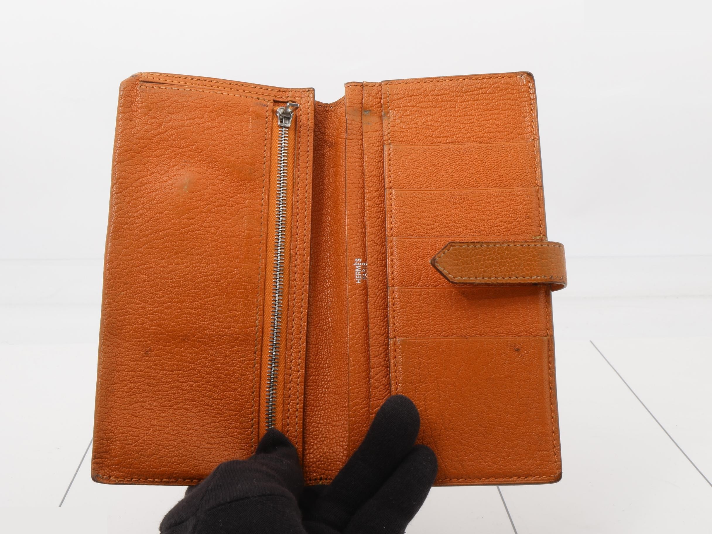 Bearn HERMES wallet H stamp — view 4