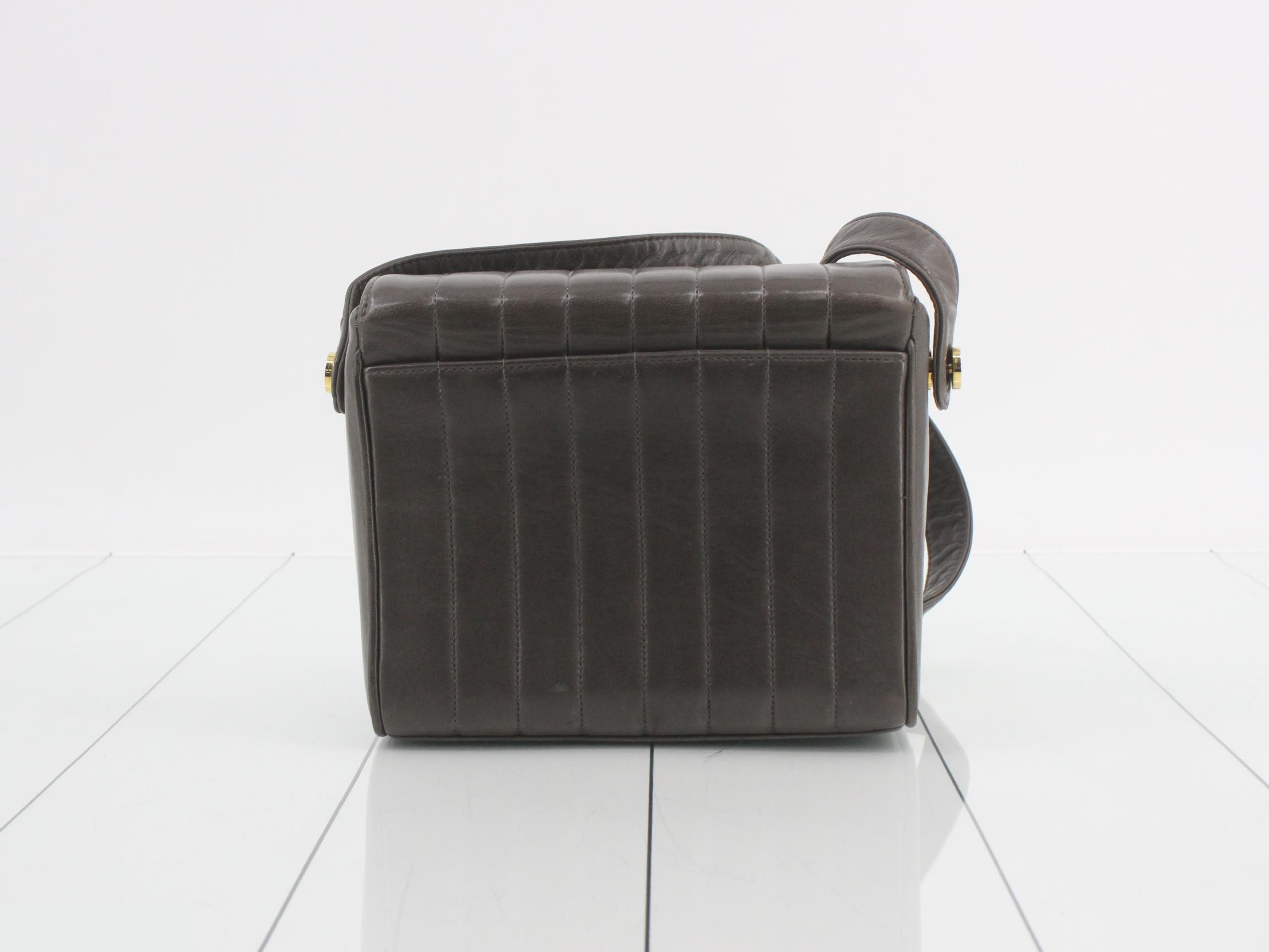 Mademoiselle (Bag) - Shoulder Bag — view 2