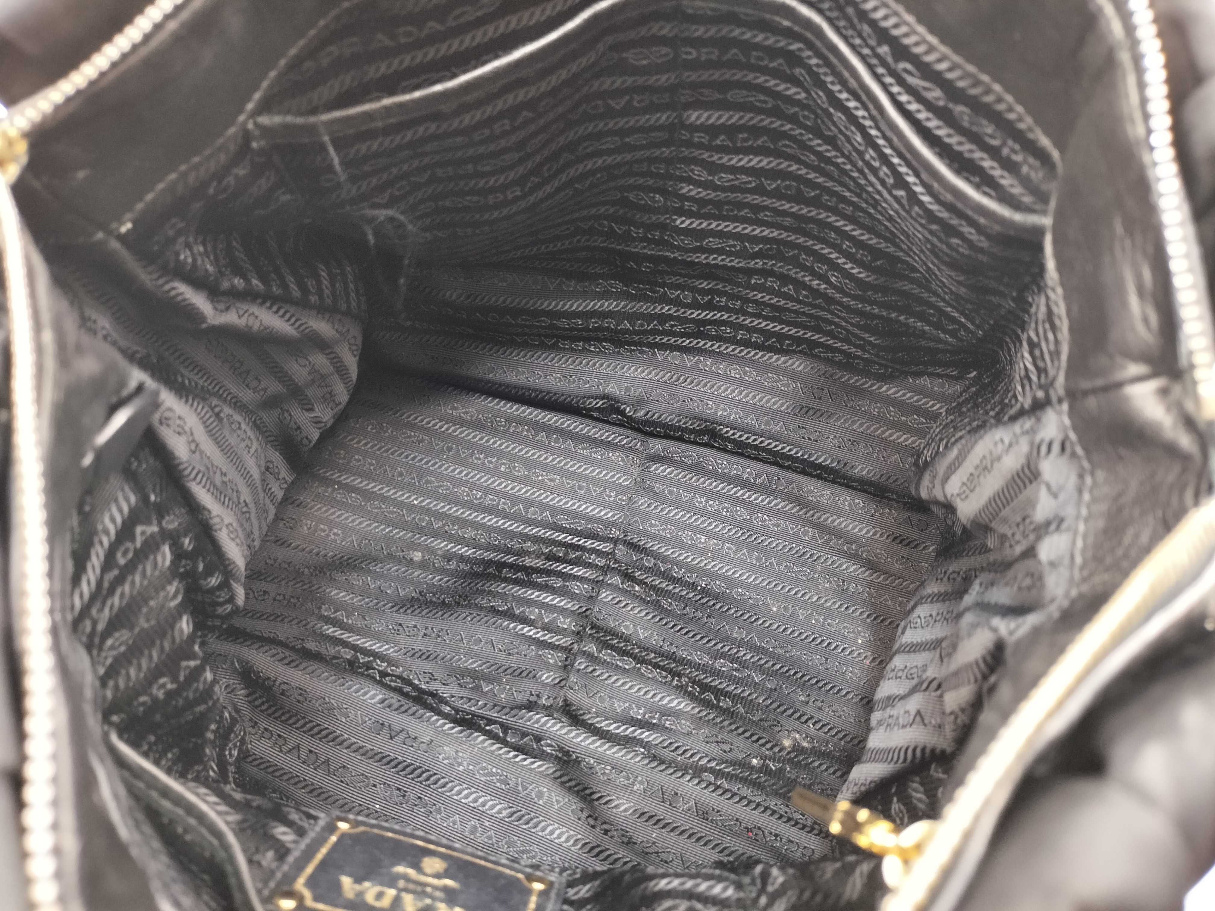 Tessuto Gaufre Nylon Tote Shoulder Bag Black BN1336 Handbag — view 13