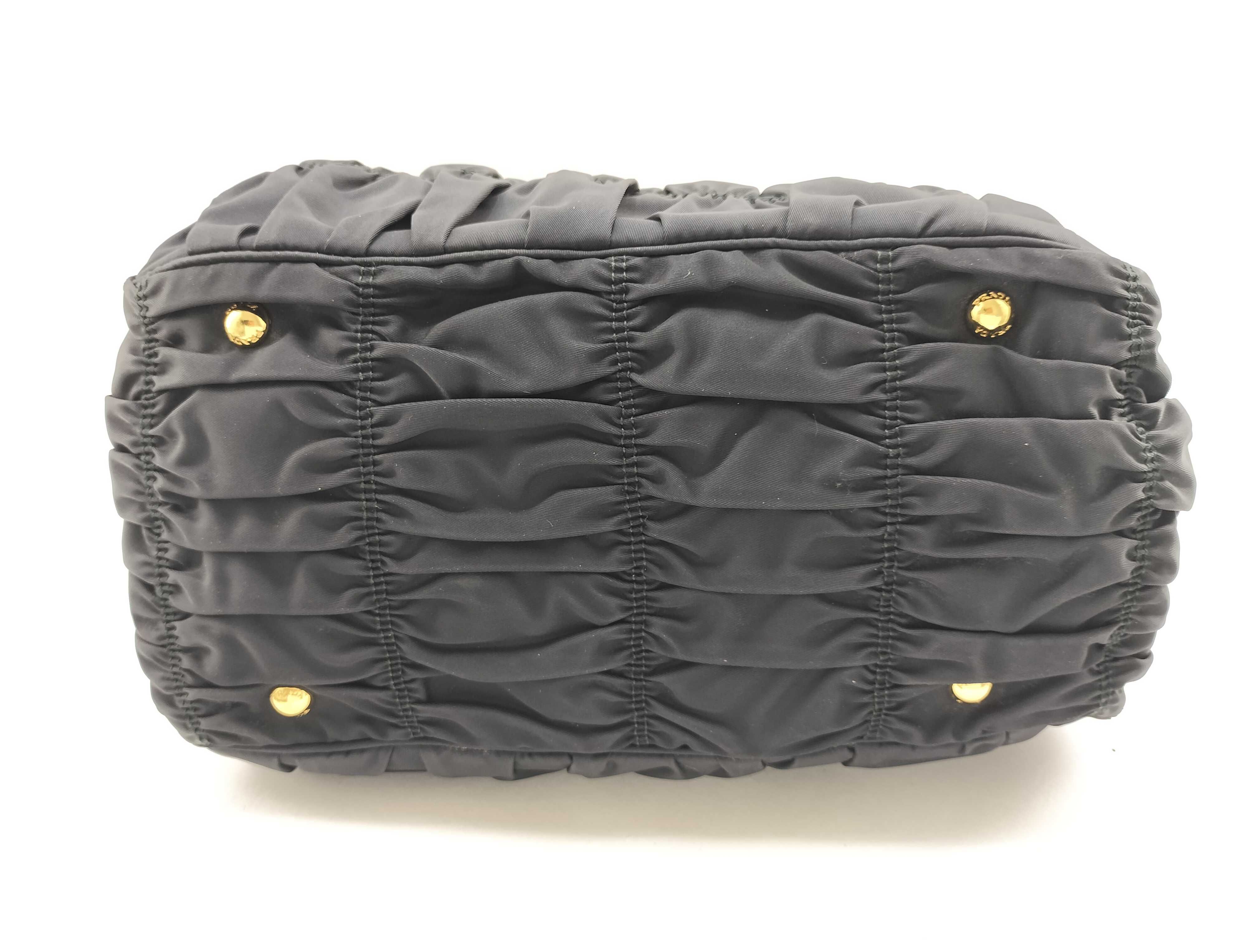 Tessuto Gaufre Nylon Tote Shoulder Bag Black BN1336 Handbag — view 8