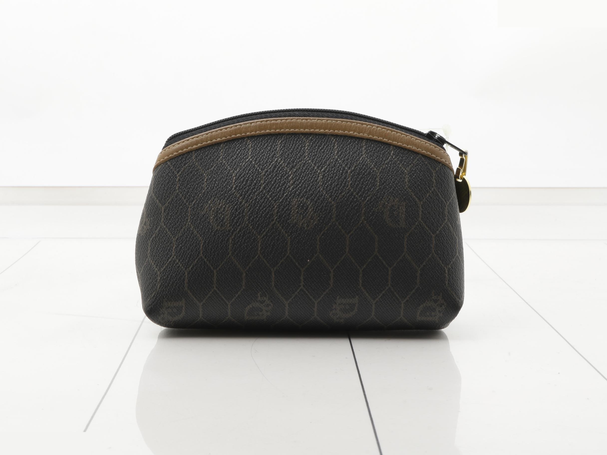 Honeycomb pattern, black, W14H10D — view 2