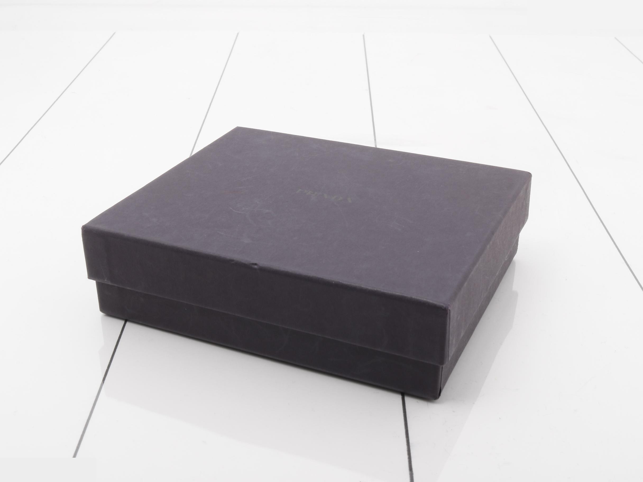 Other lines: Bags and Wallets — view 5