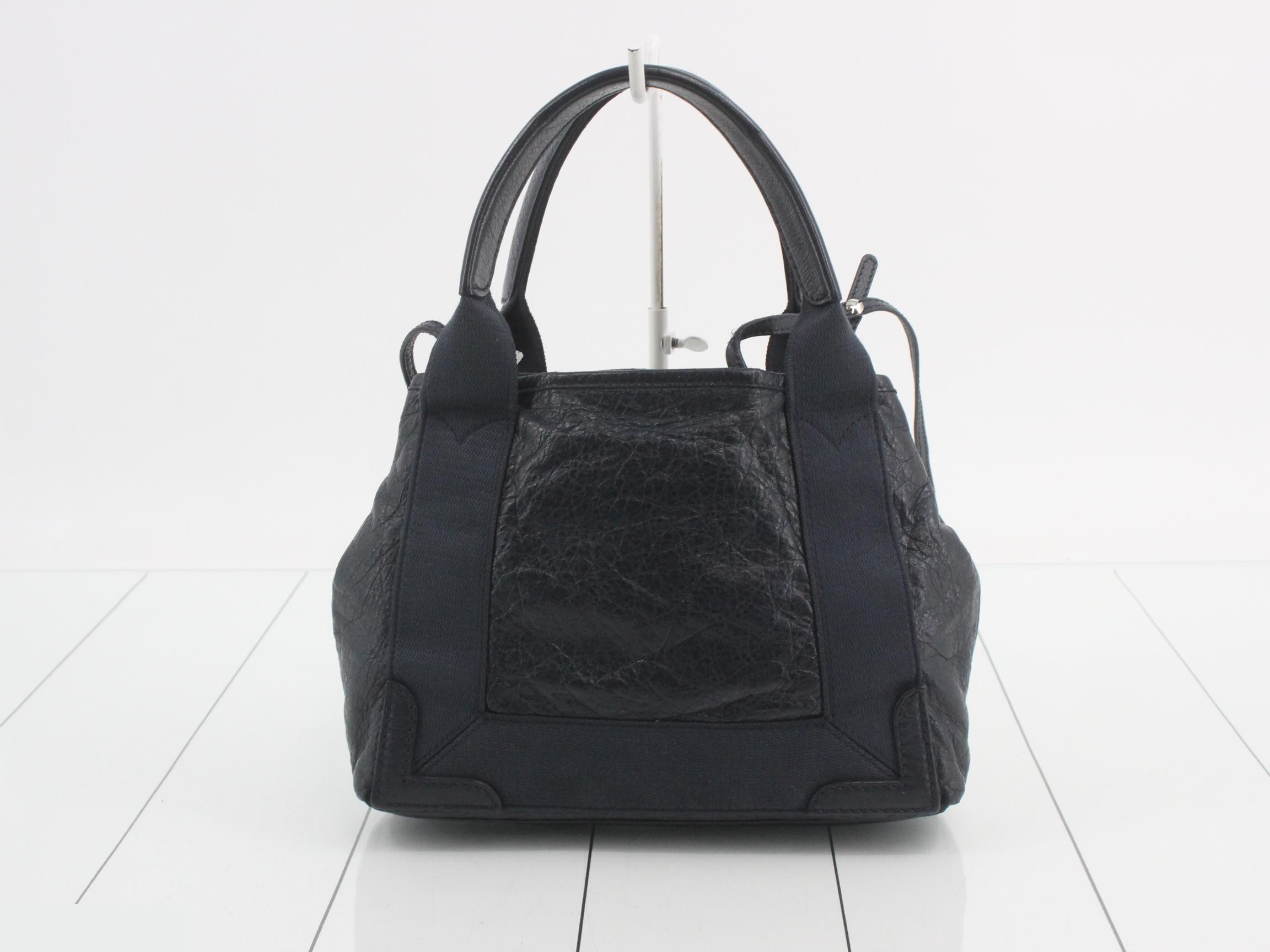 Kaba XS Navy Leather — view 2