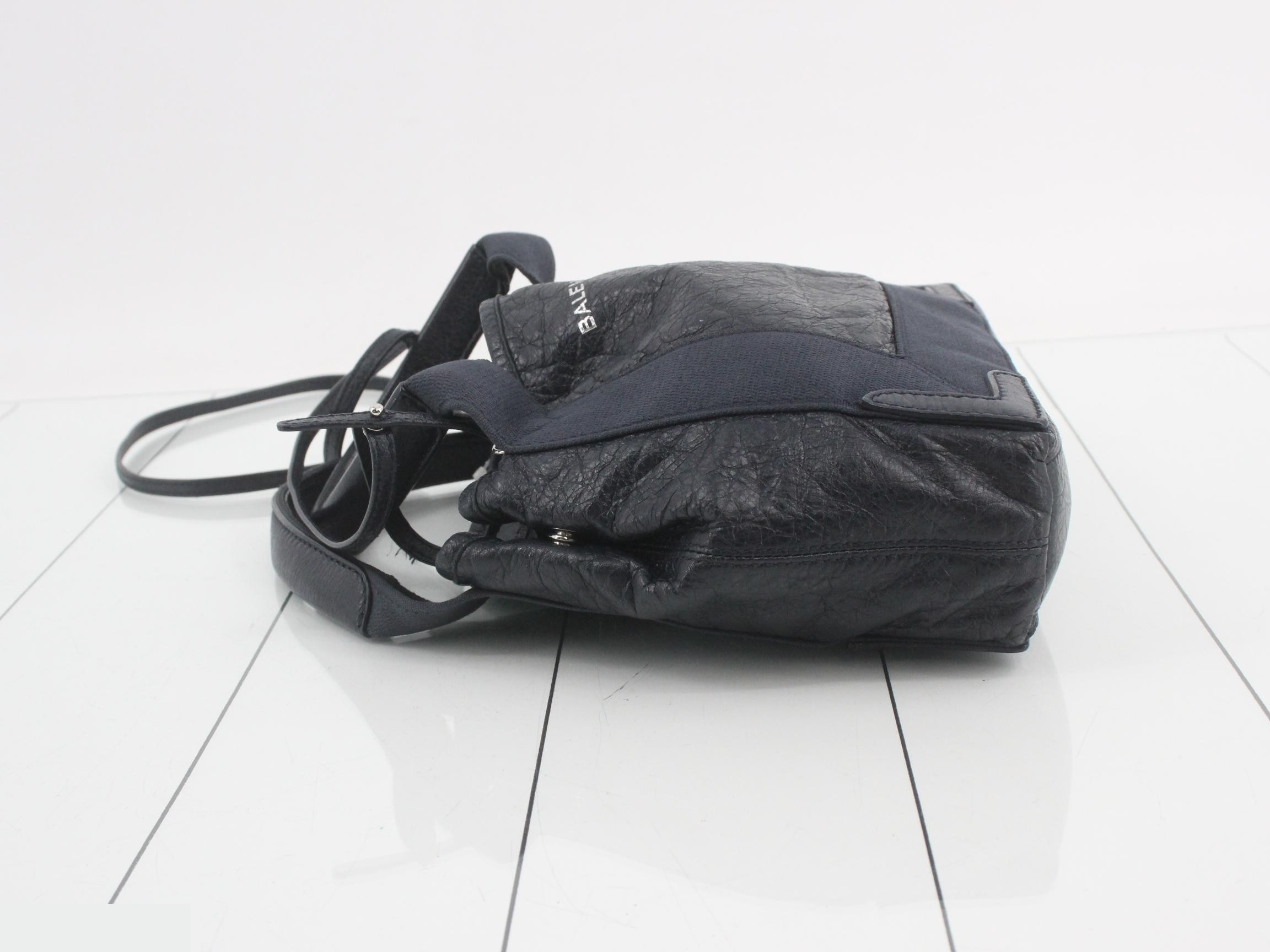 Kaba XS Navy Leather — view 4