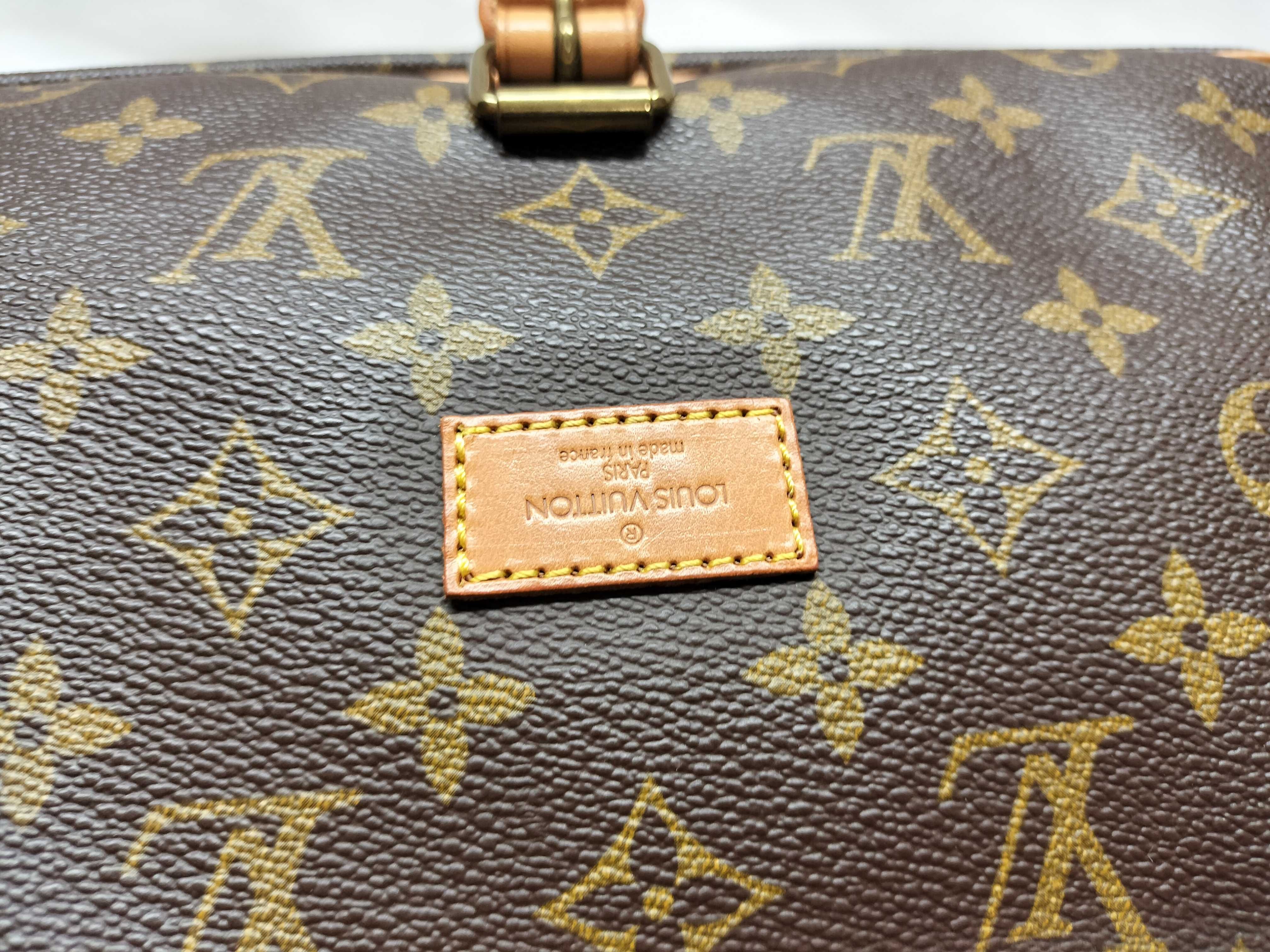 Monogram Saumur 30 M42256 AR8903 Shoulder Bag — view 7