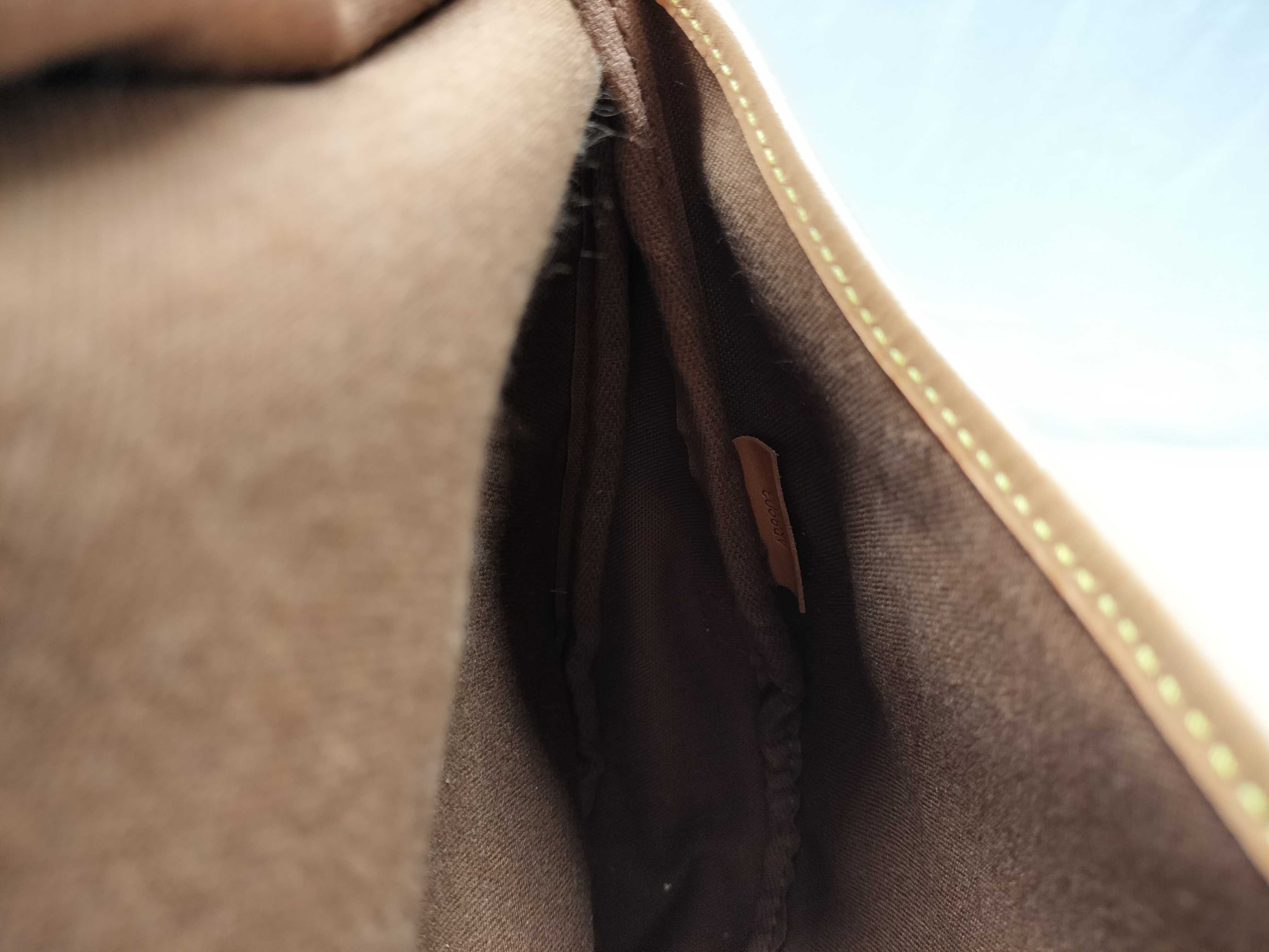 Monogram Saumur 30 M42256 AR8903 Shoulder Bag — view 9