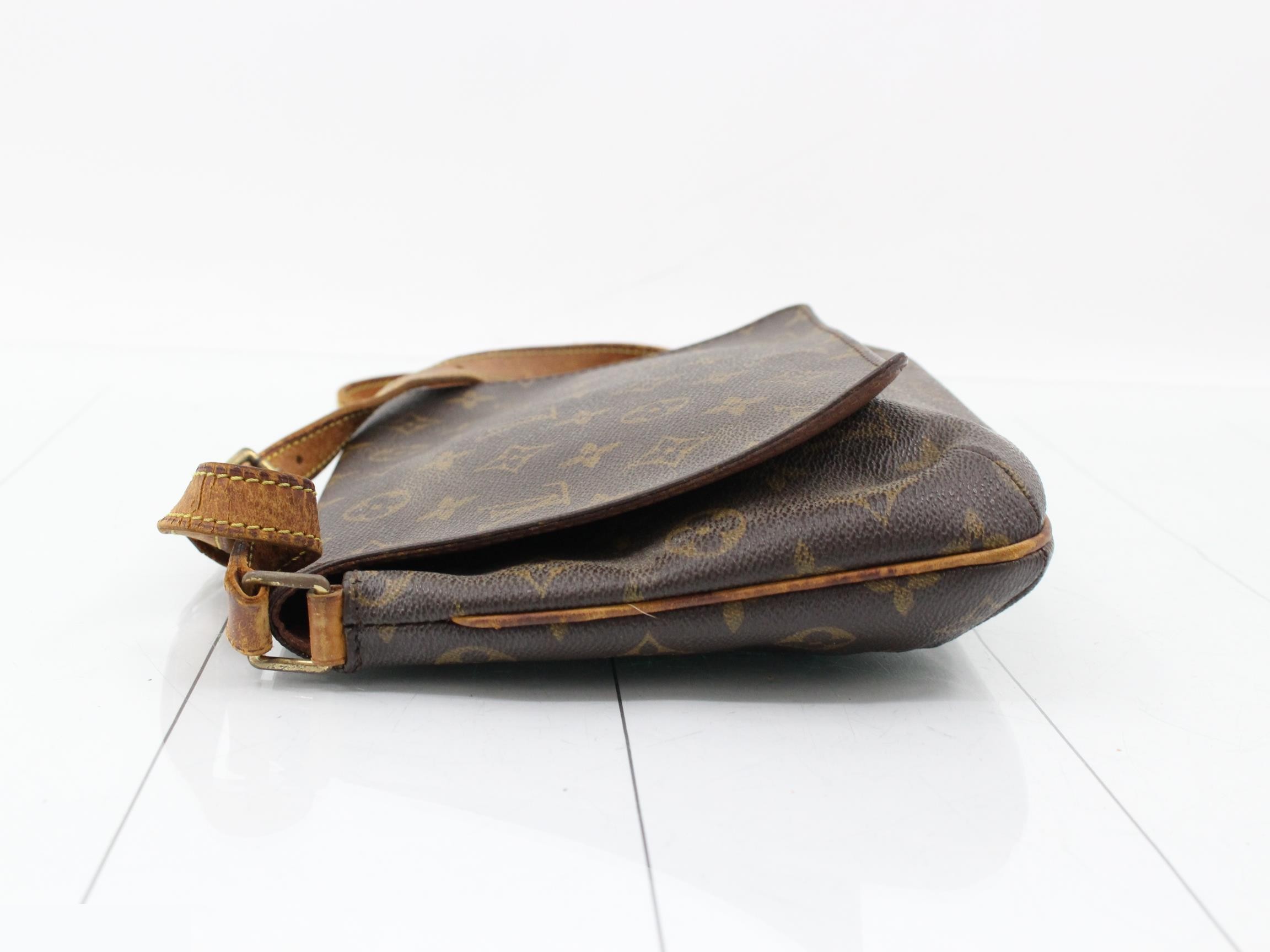 Musette shoulder bag — view 4