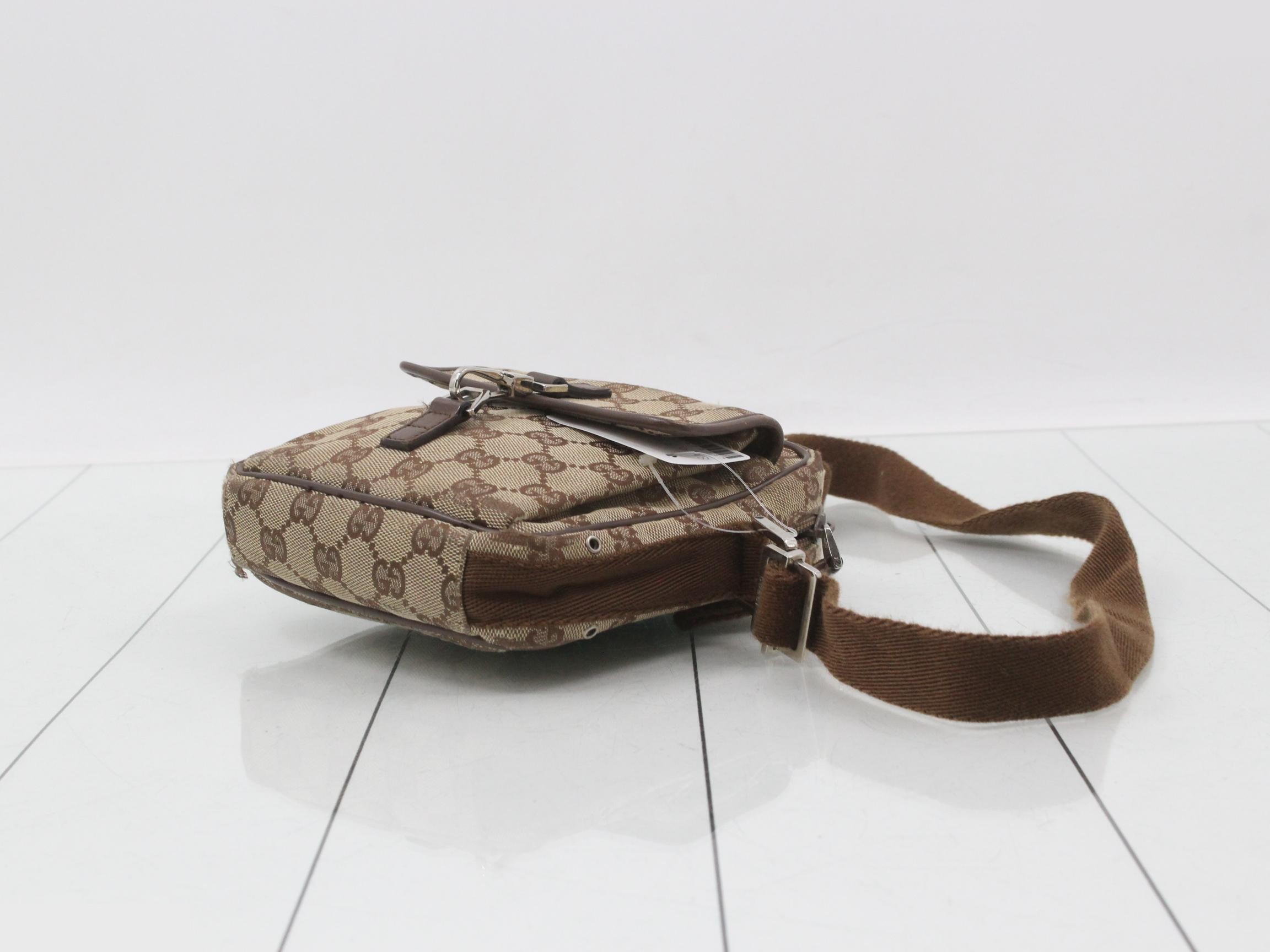 GG Canvas Shoulder Bag 90470 — view 6