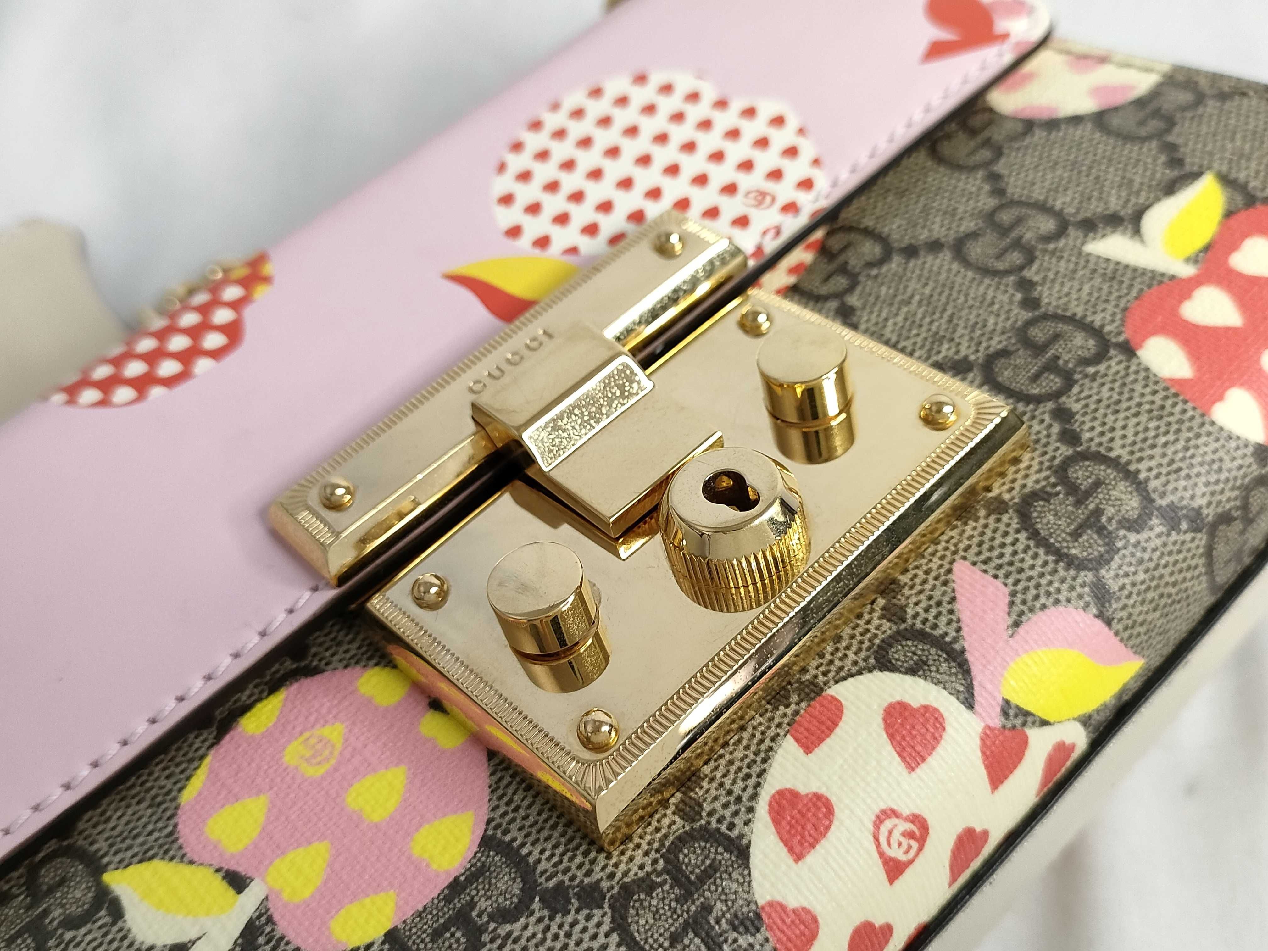 GG Gucci Padlock Shoulder Bag — view 13