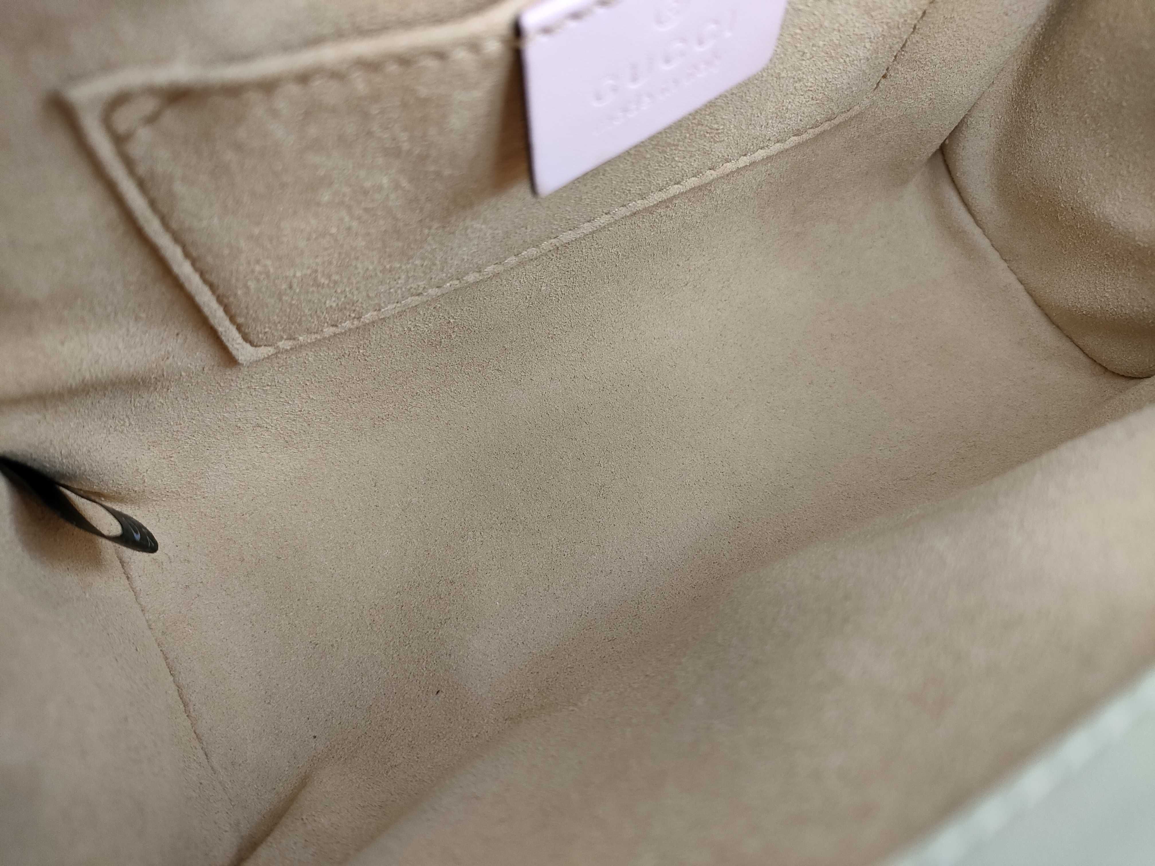 GG Gucci Padlock Shoulder Bag — view 10