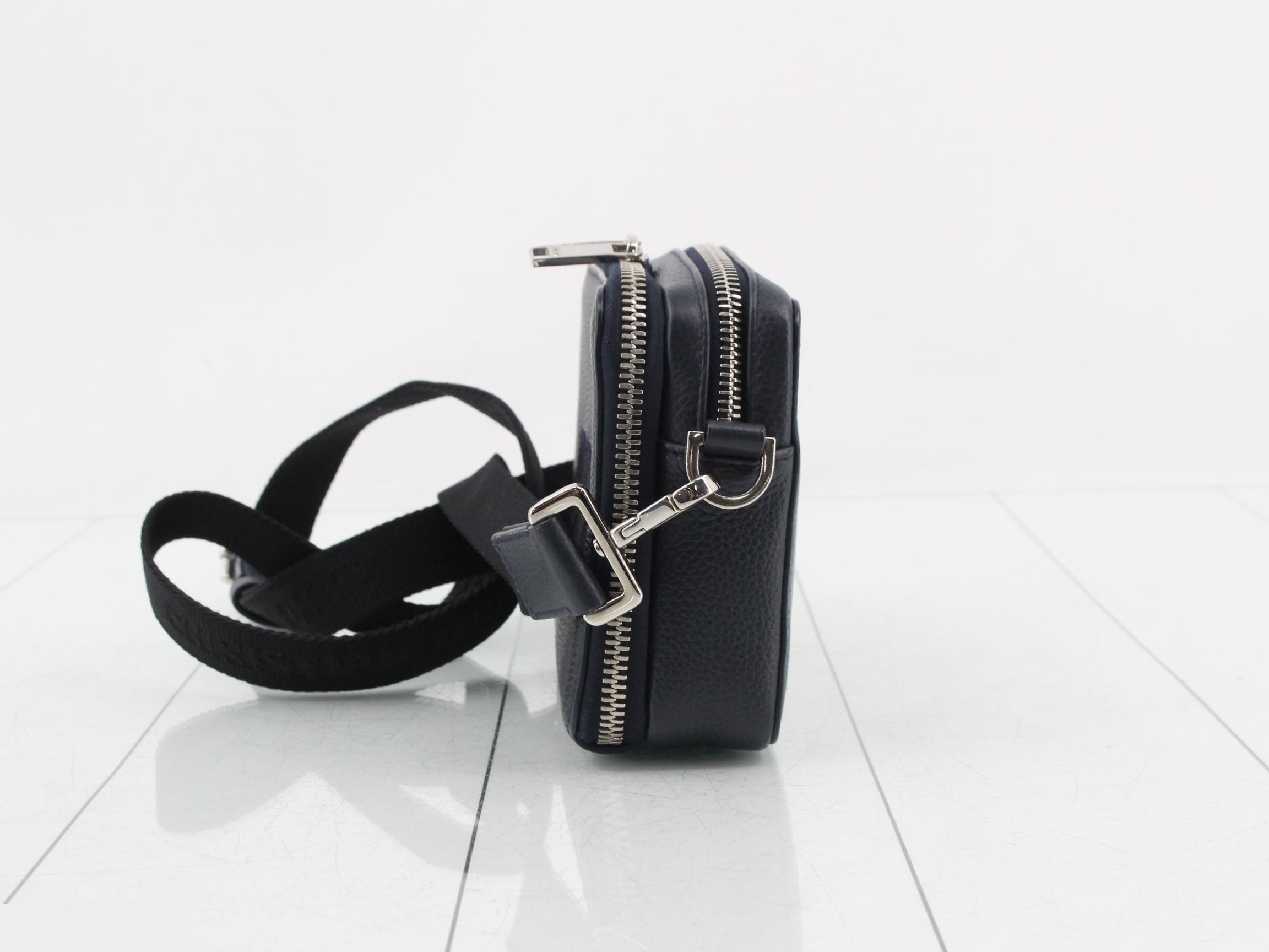Shoulder bag — view 3