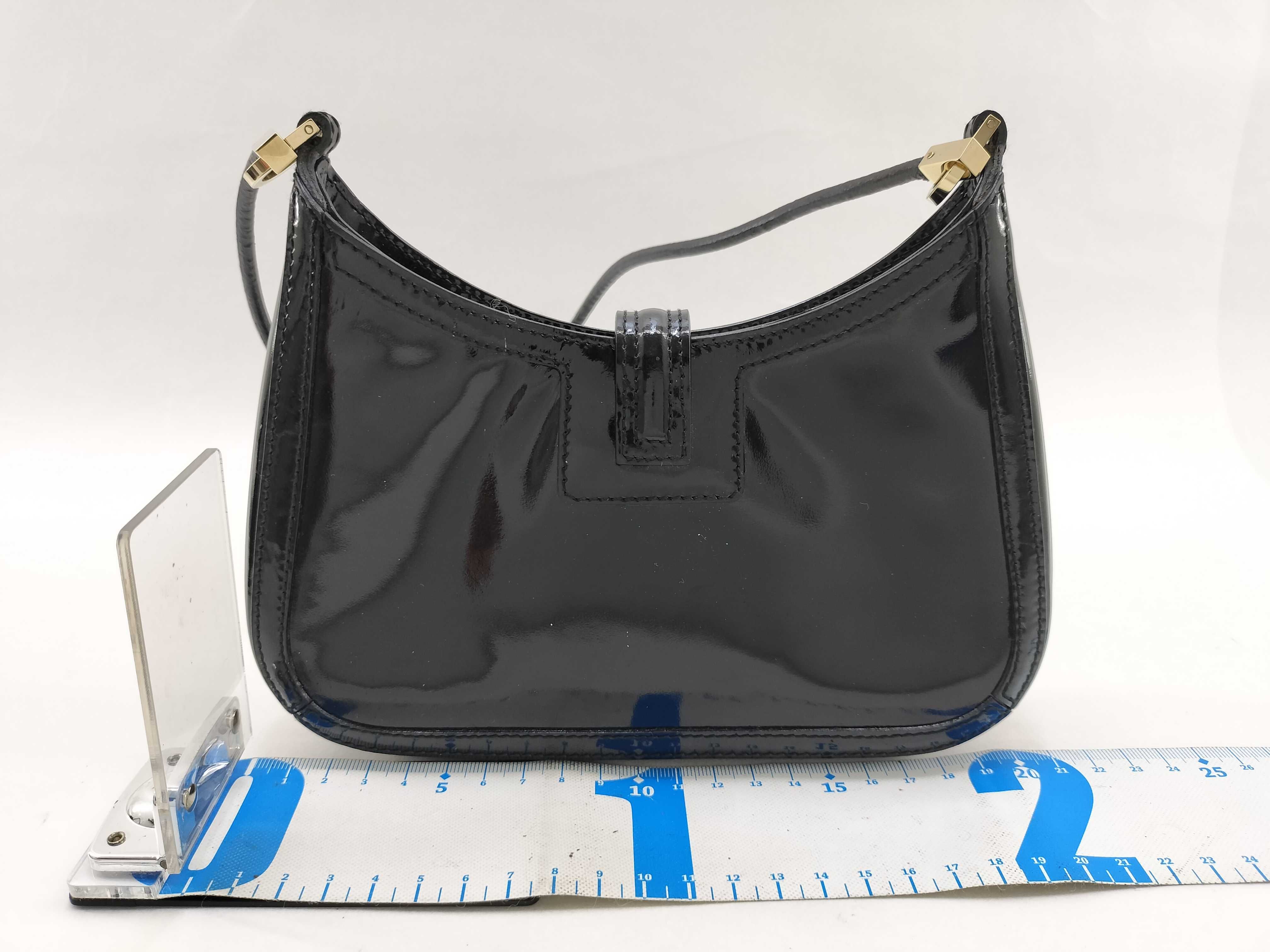 handbag, G logo, patent leather, black shoulder bag — view 2