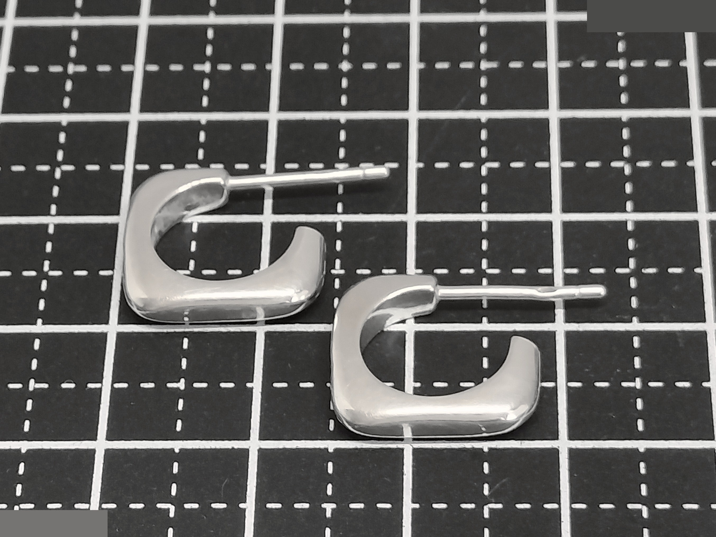 Logo 925 Silver Earrings 4.2g — view 9