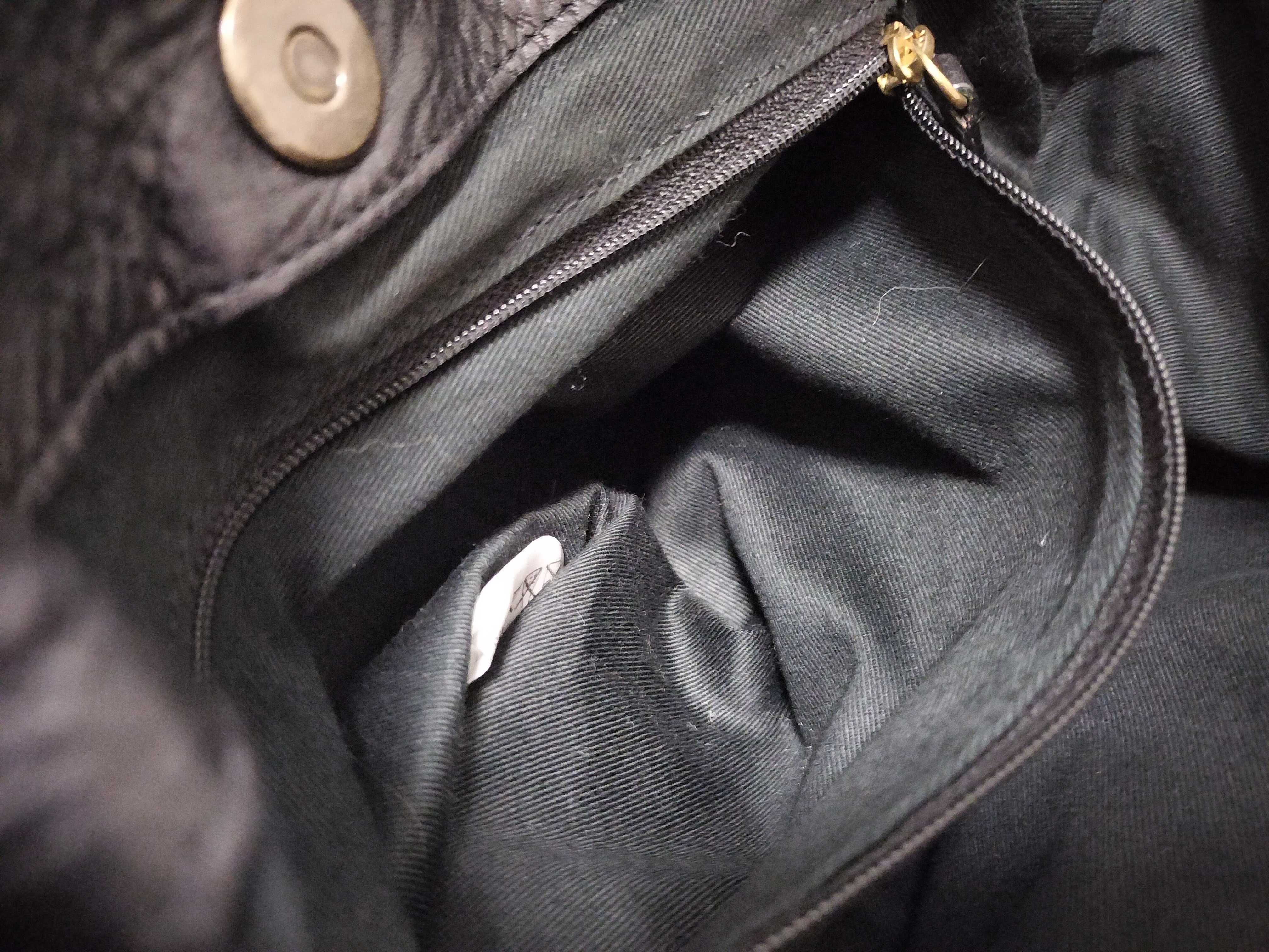 Blue Label Burberry Handbag Leather Black Shoulder Bag — view 11
