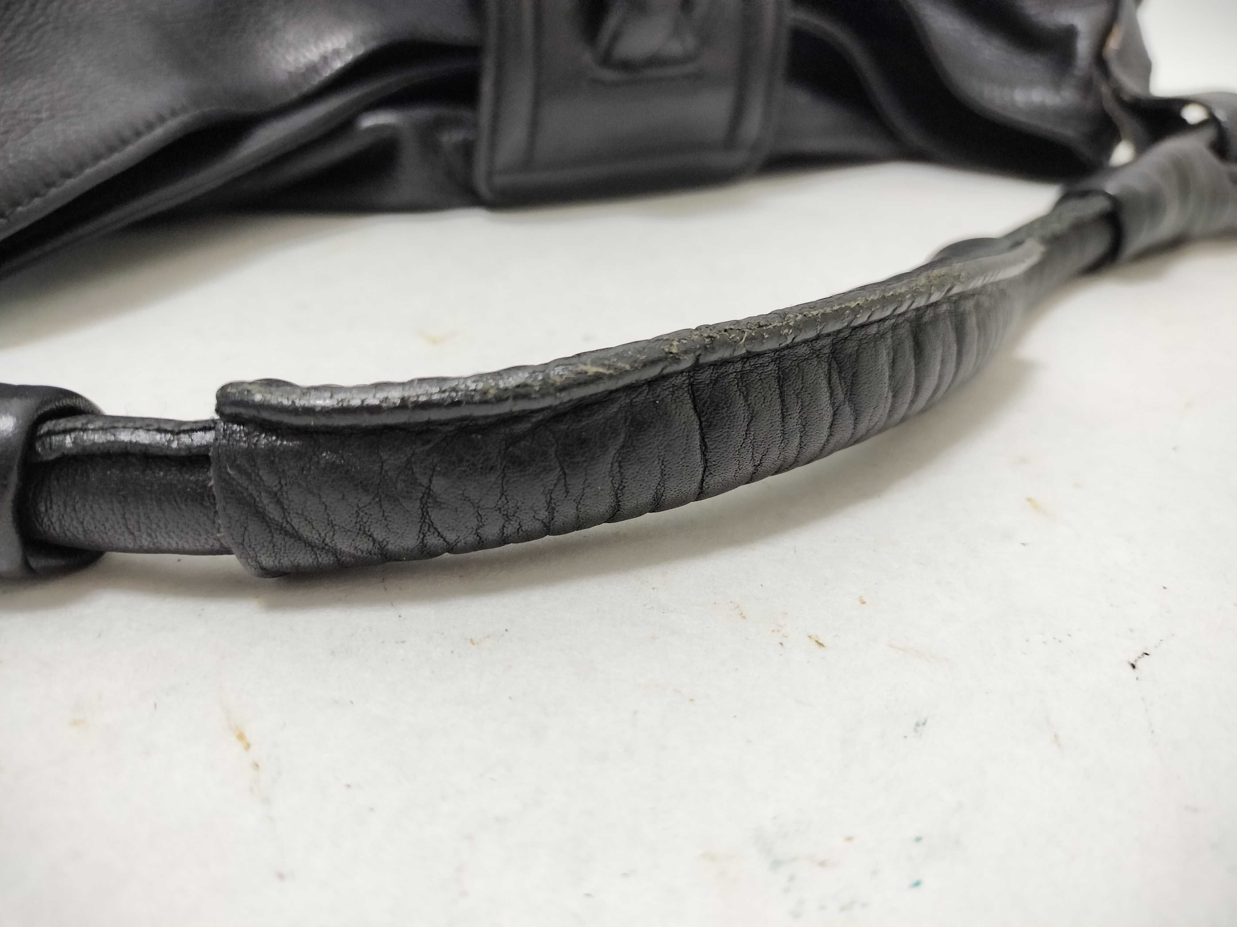 Blue Label Burberry Handbag Leather Black Shoulder Bag — view 4