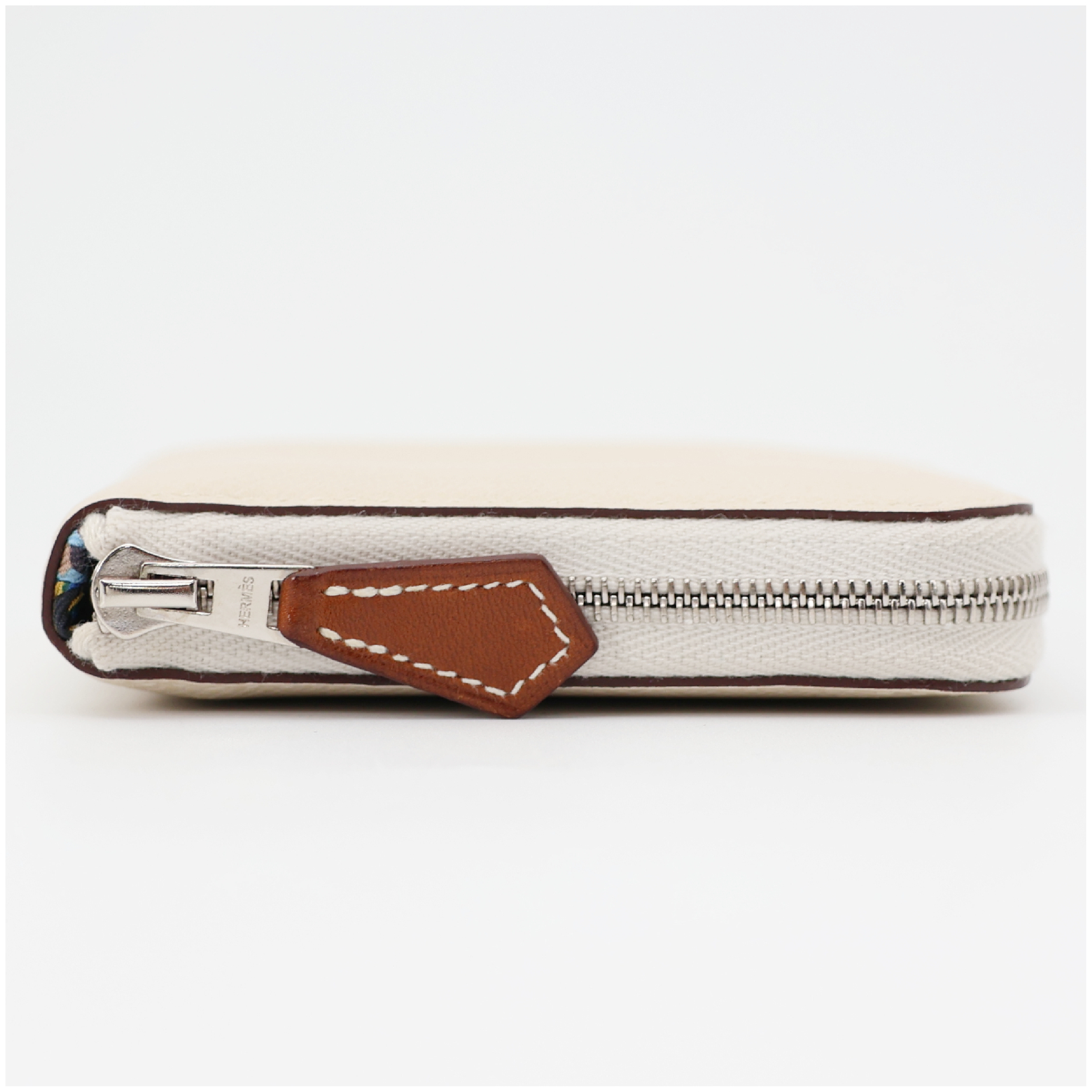 Azap Silk In Compact Nata Veau Epsom Leather Wallet, U Stamp, Box Included. — view 6